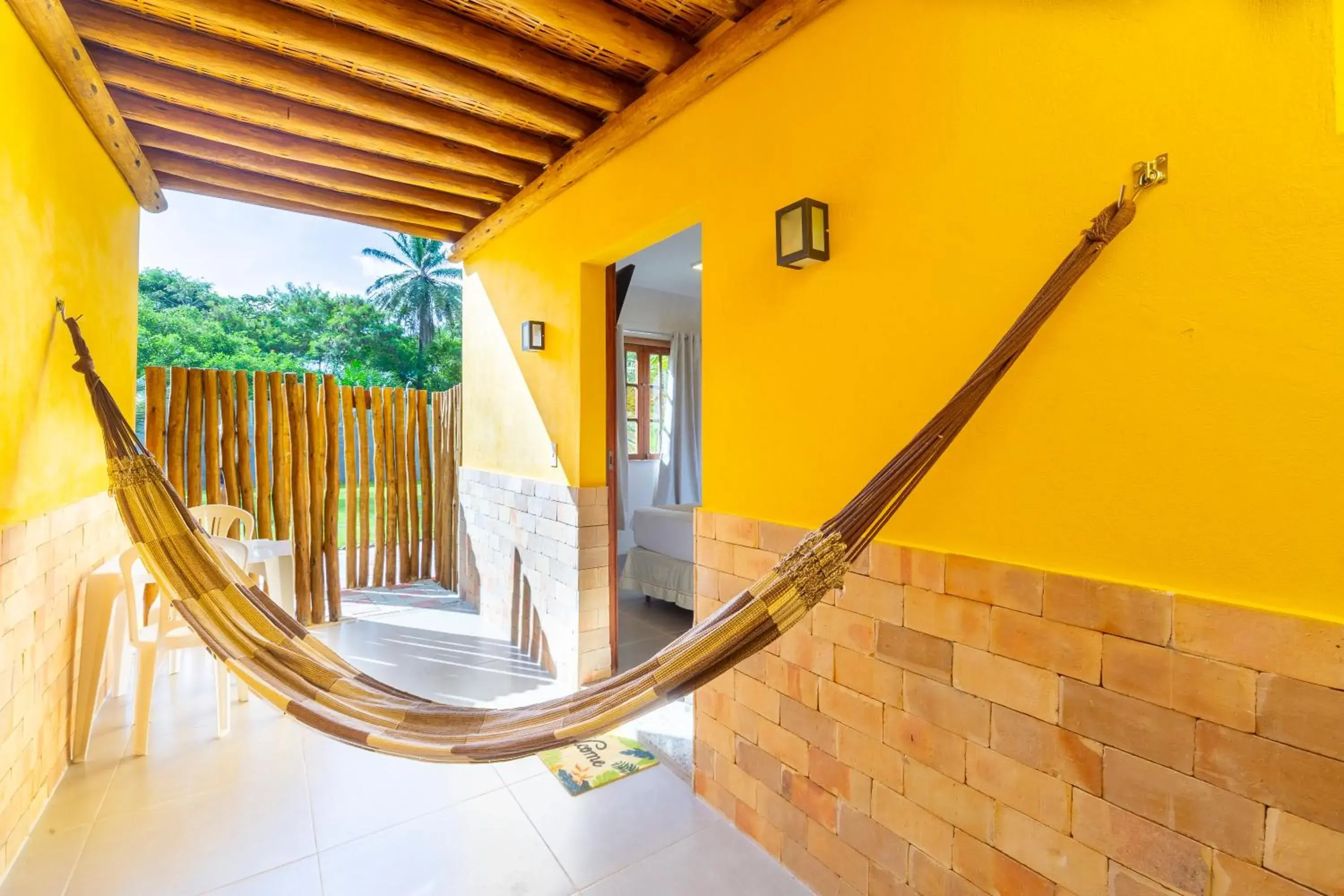 Chalet in Pousada Tropicarim Chalet in Pousada Tropicarim