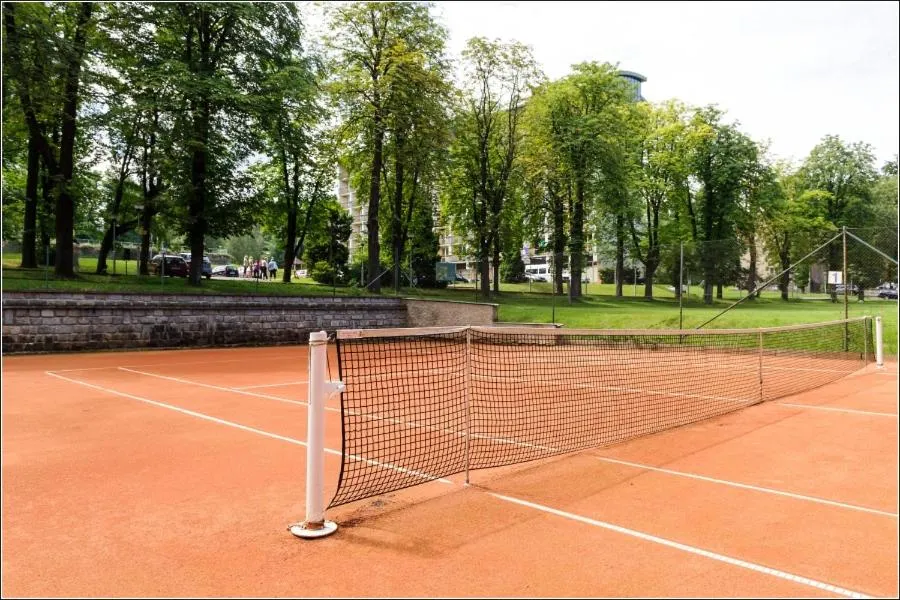 Tennis court in Spa Resort Libverda - Hotel Nový Dům