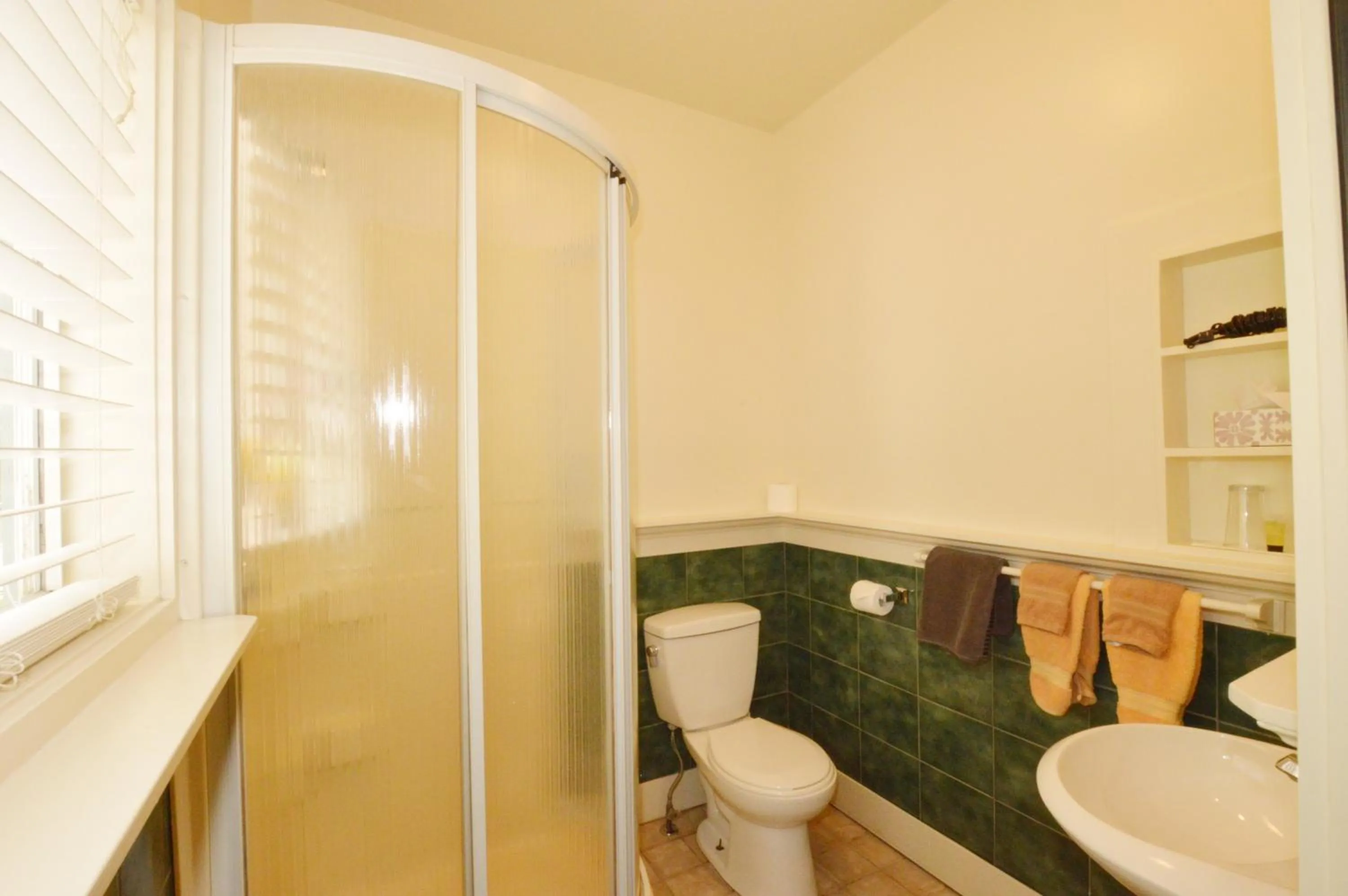 Shower in Marketa's Bed and Breakfast