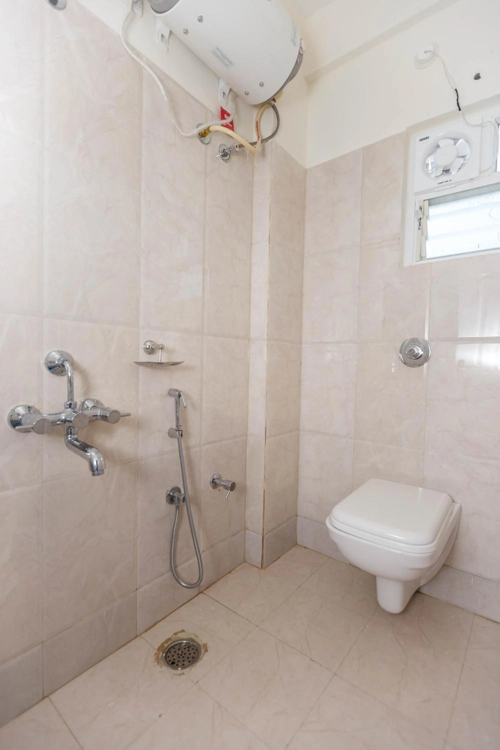 Shower in Mistyblue Serviced Apartments