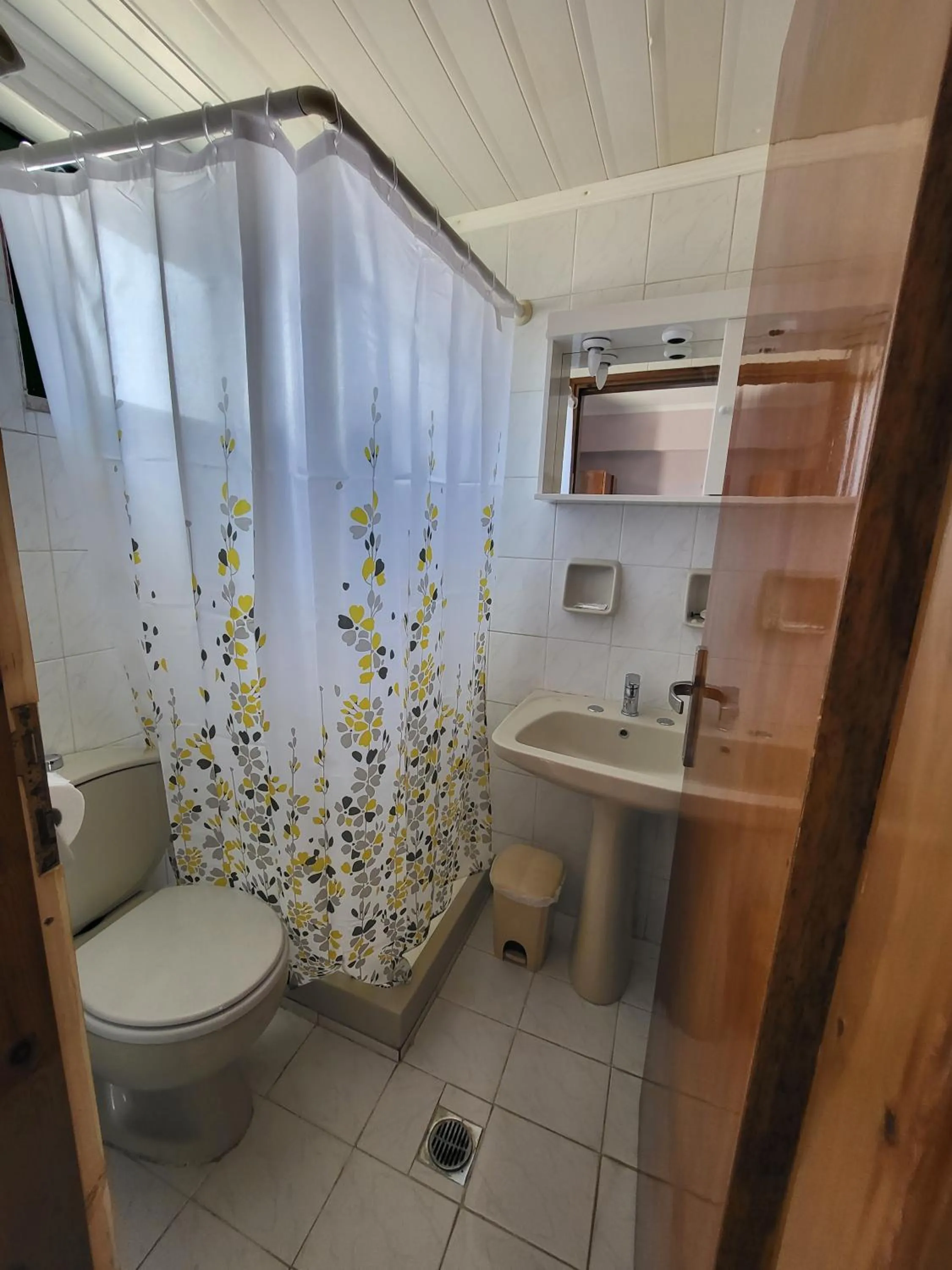 Bathroom in Garden City Image