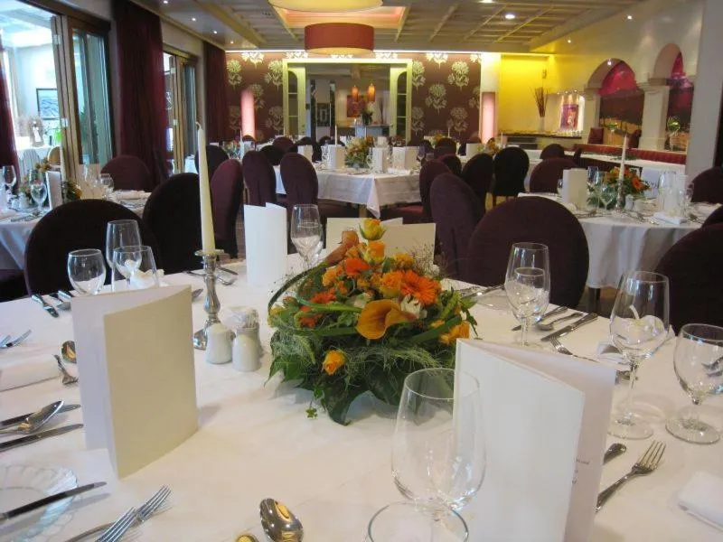 Restaurant/places to eat in Landgasthof Hotel Muhr