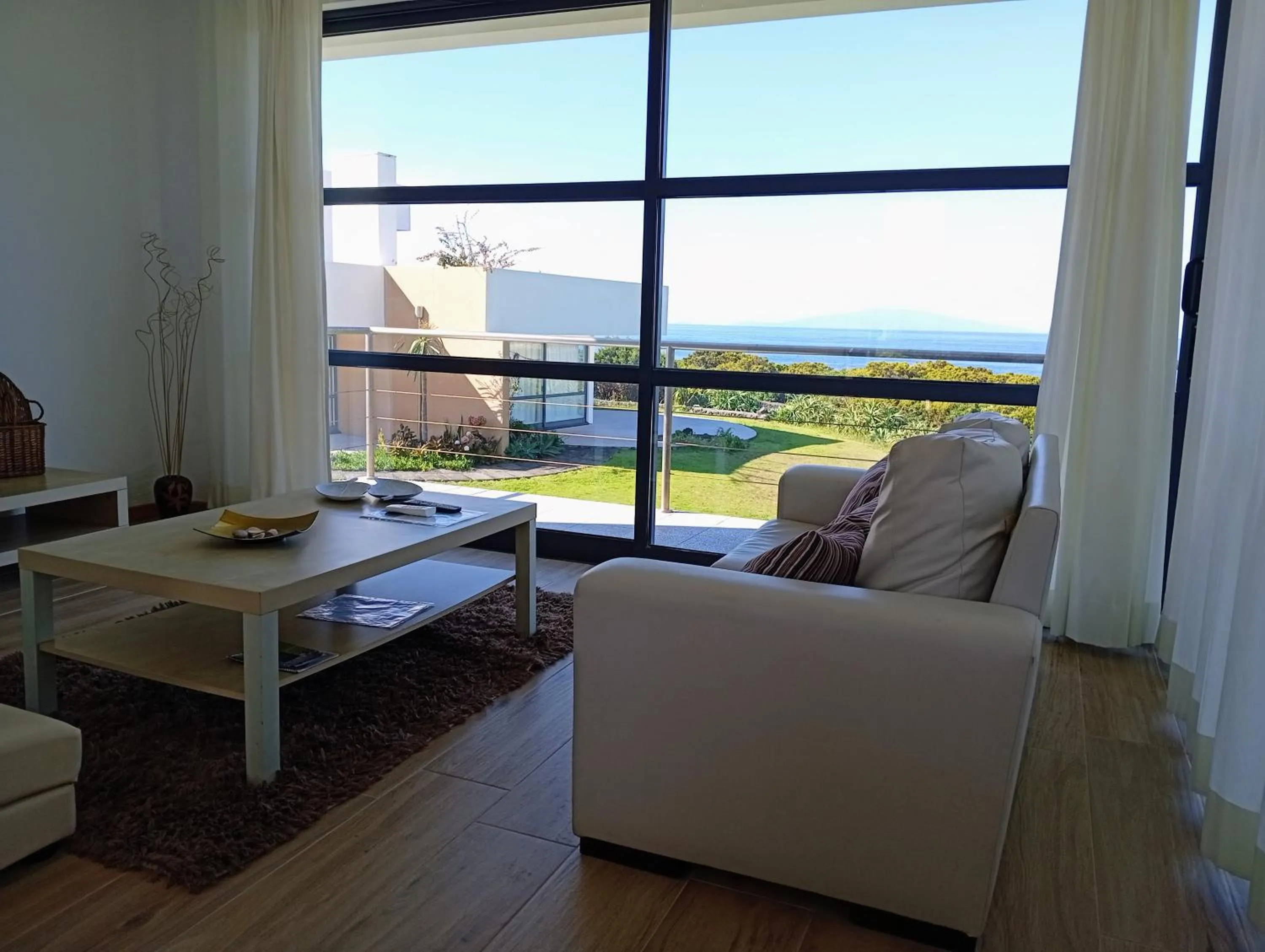 Living room in Cantinho das Buganvilias AT****