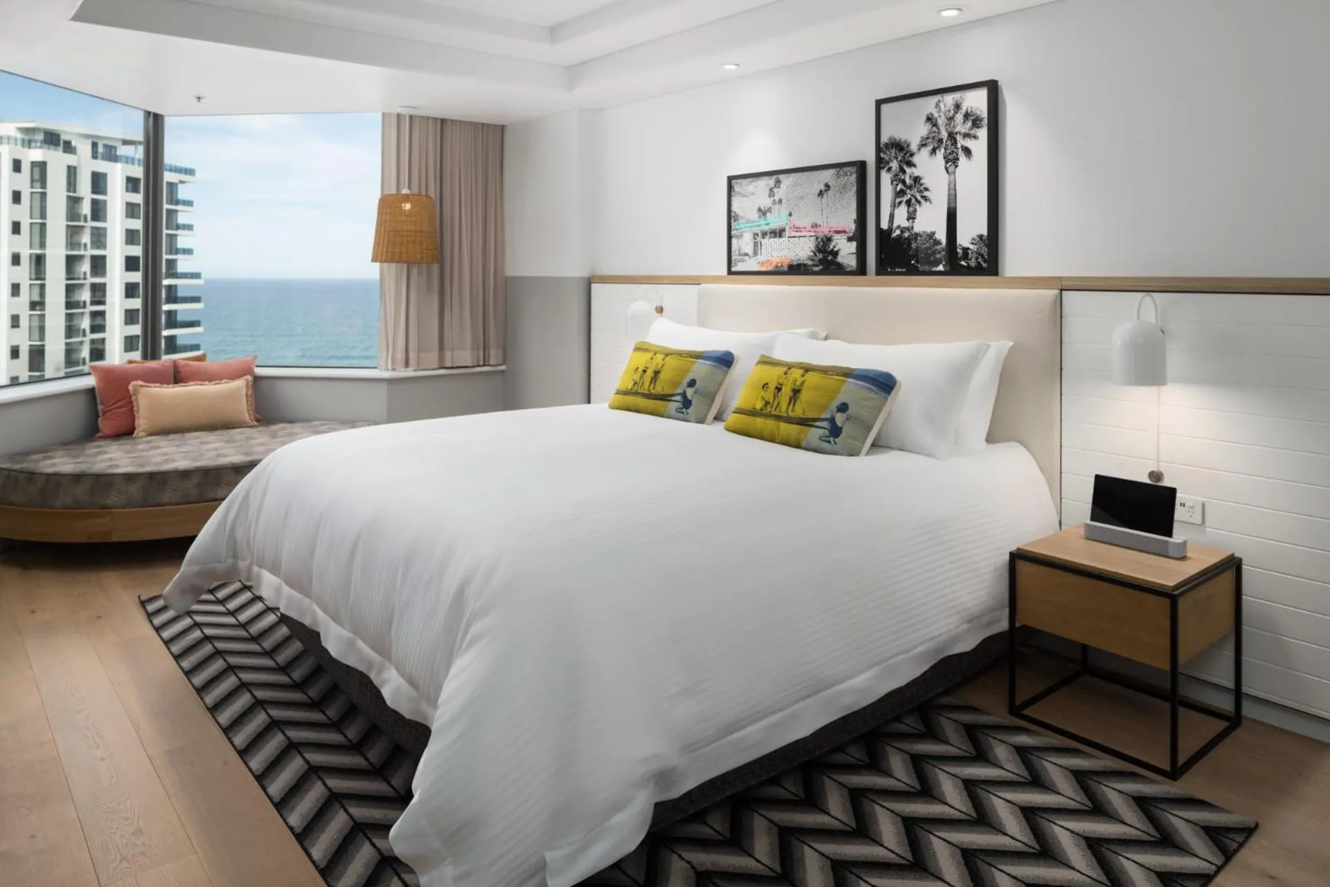 Bedroom, Bed in QT Gold Coast