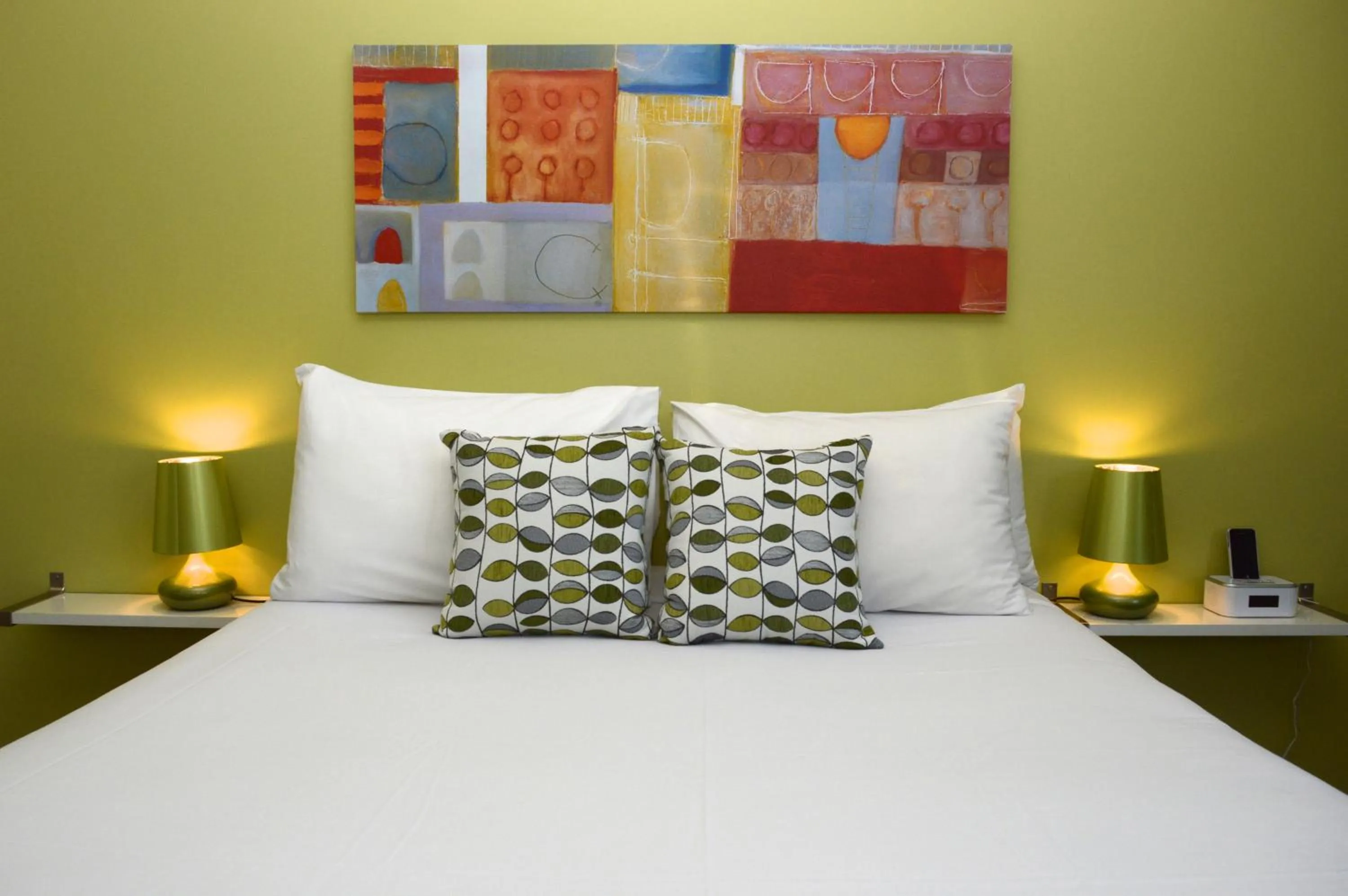 Bedroom, Bed in Birches Serviced Apartments