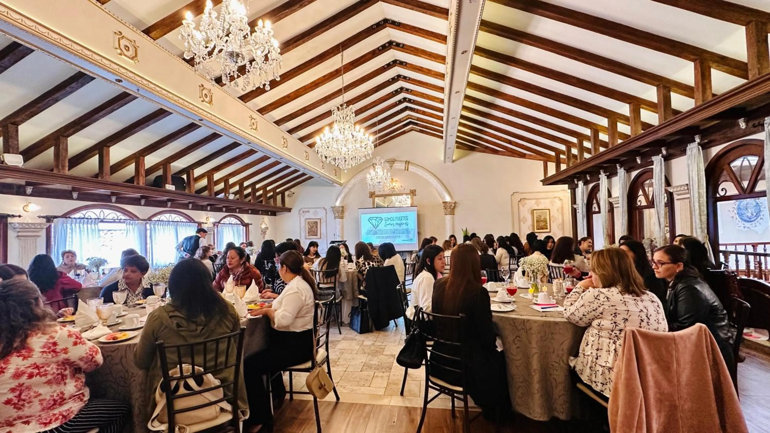 Restaurant/places to eat in San Juan Hotel