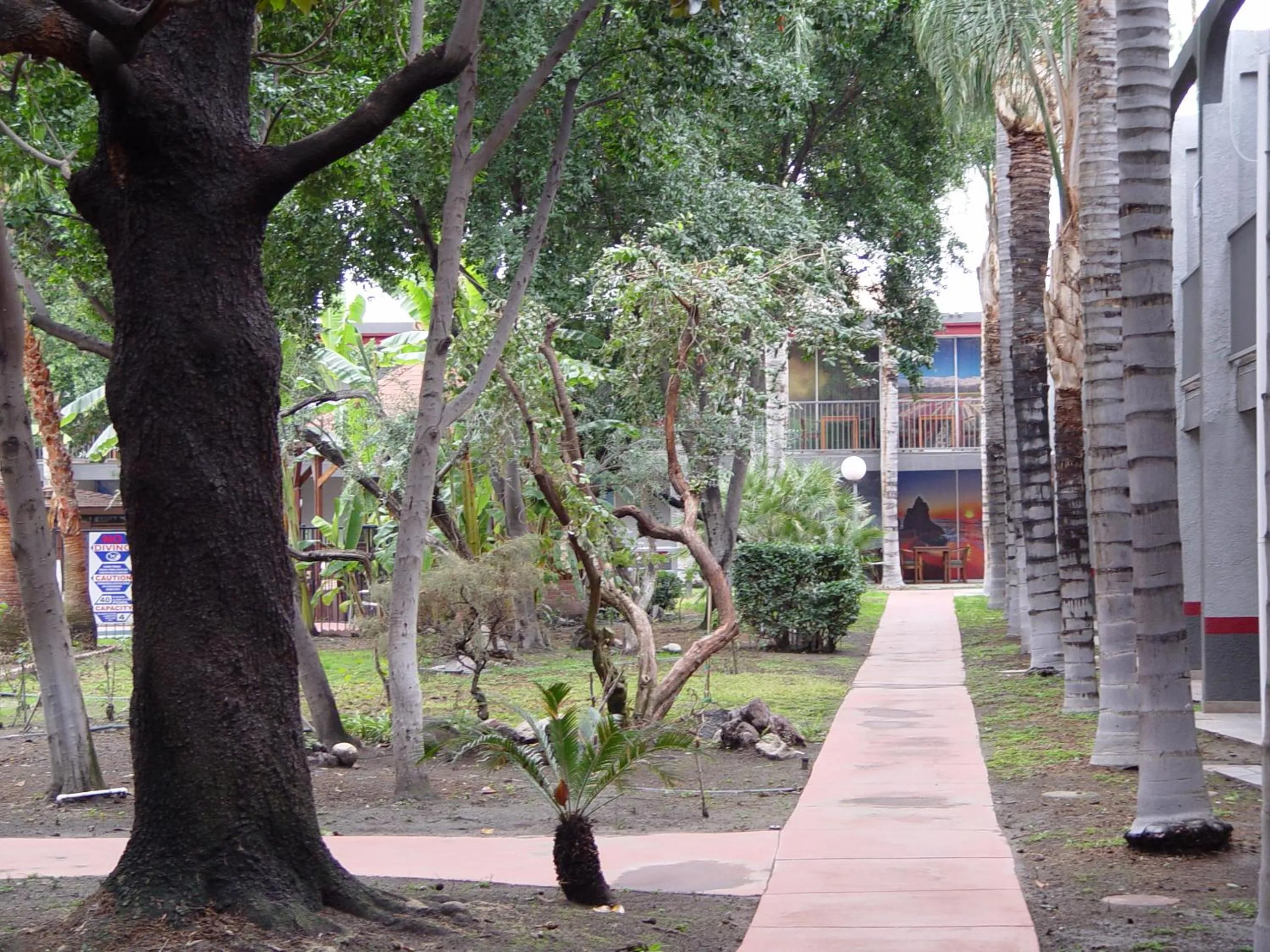 Clarion Hotel Bakersfield North