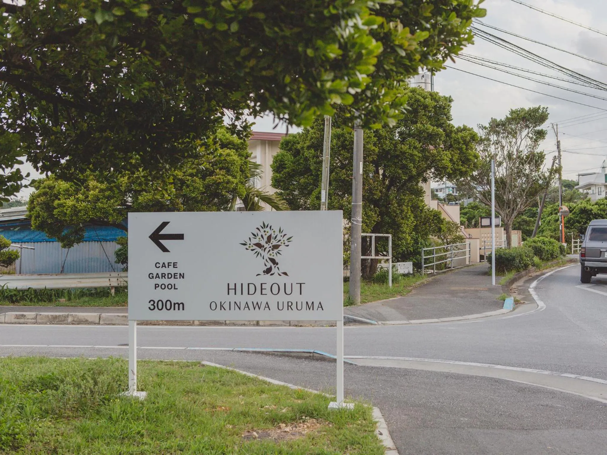 Property logo or sign in Hideout Okinawa Uruma