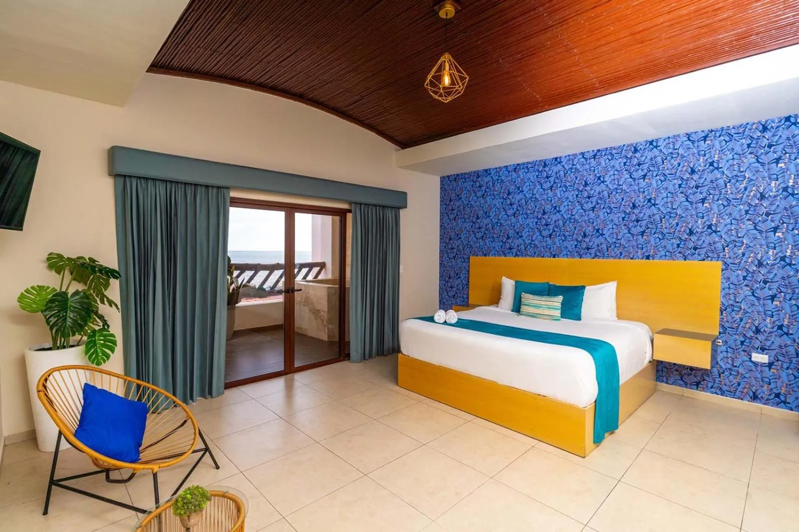 TV and multimedia, Bed in Hotel Los Farallones