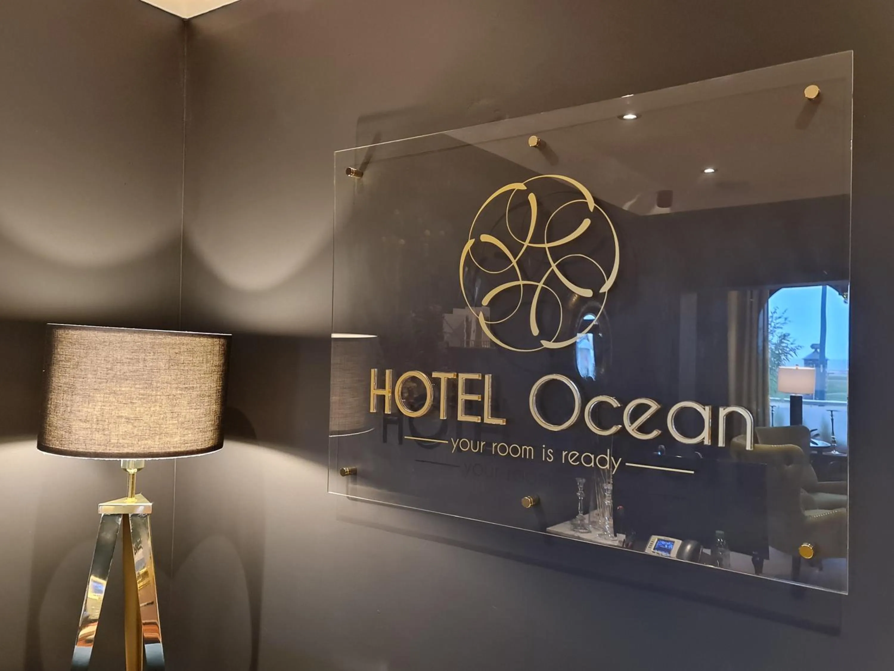 Property logo or sign in Hotel Ocean