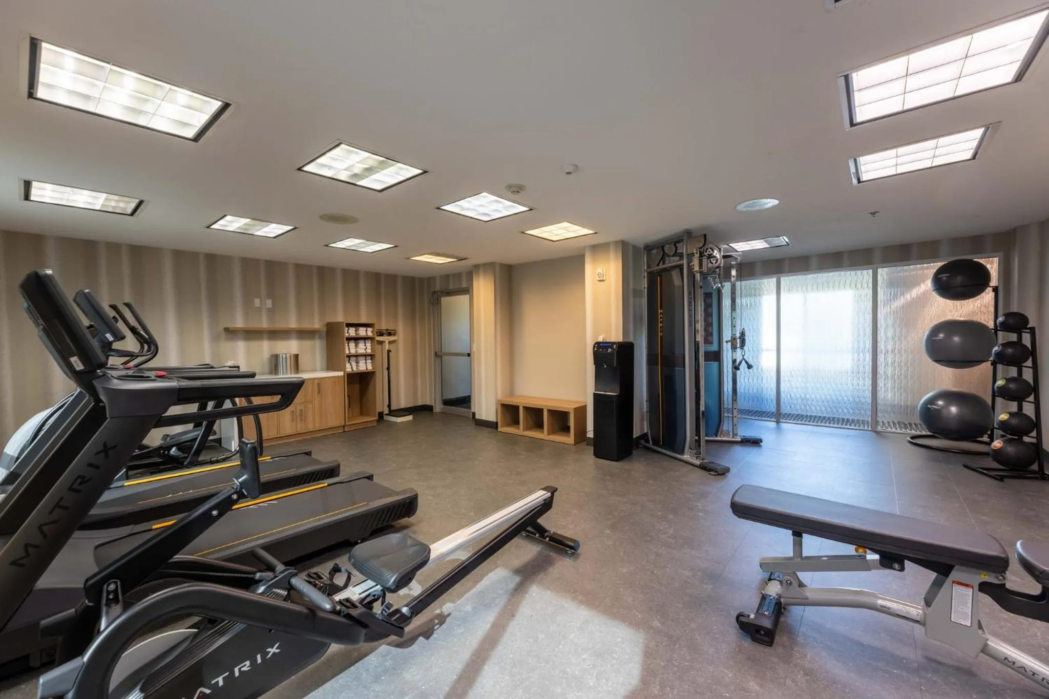 Fitness centre/facilities in Crowne Plaza Houston Galleria Area by IHG