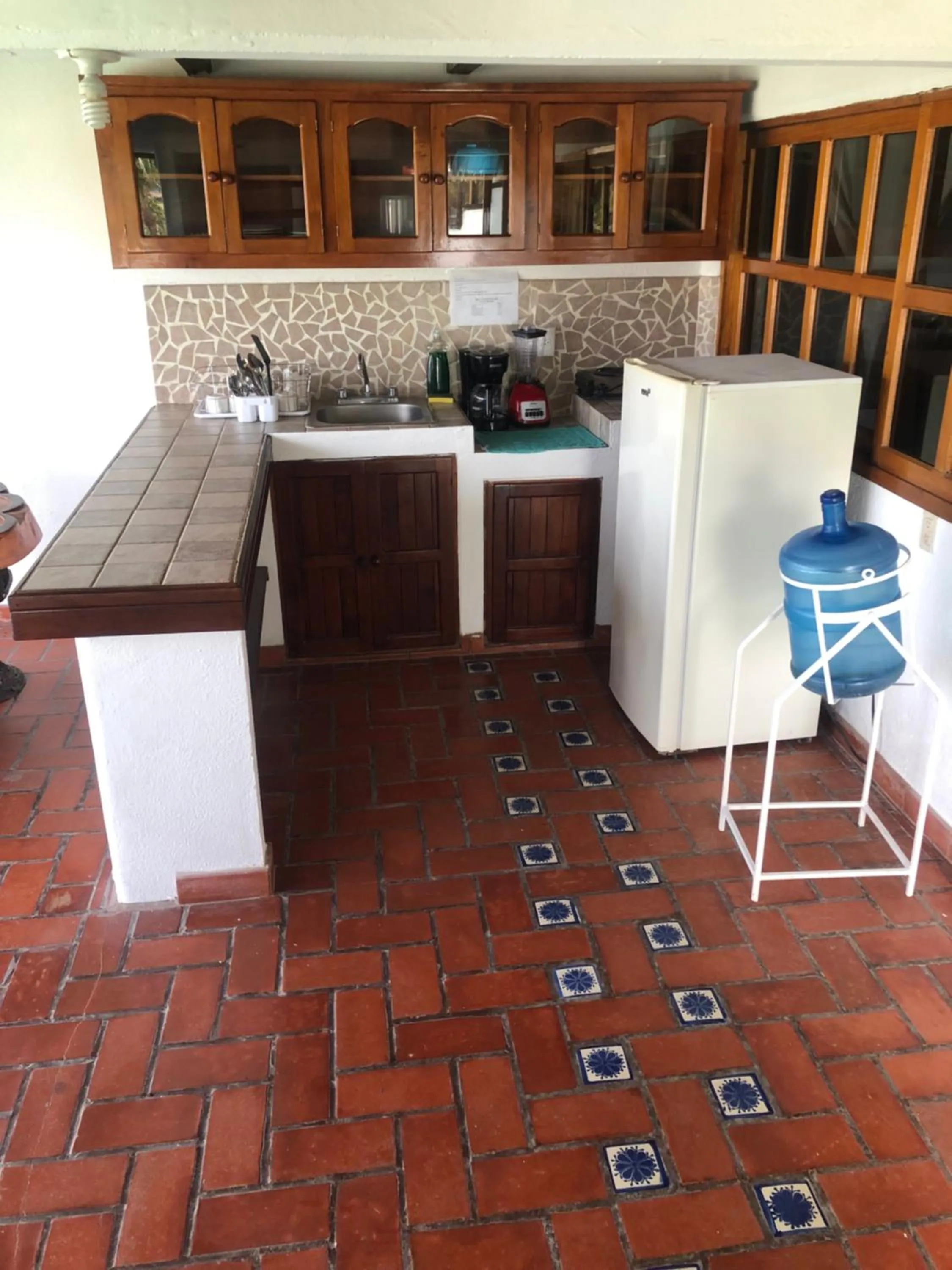 Kitchen or kitchenette in Hotel Bungalows Acuario