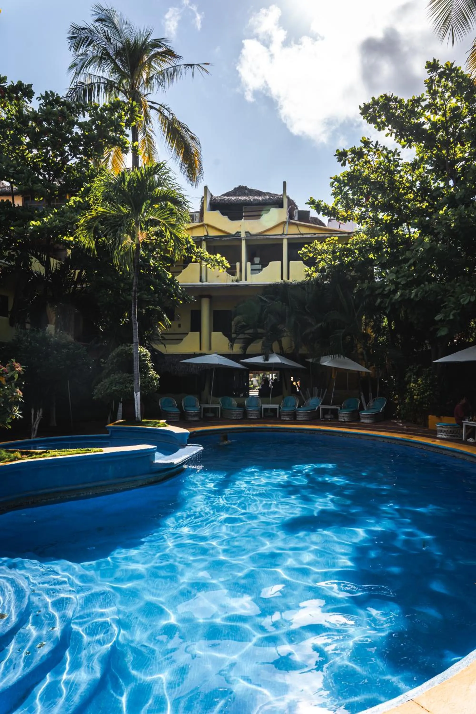 Pool view in Hotel Bungalows Acuario