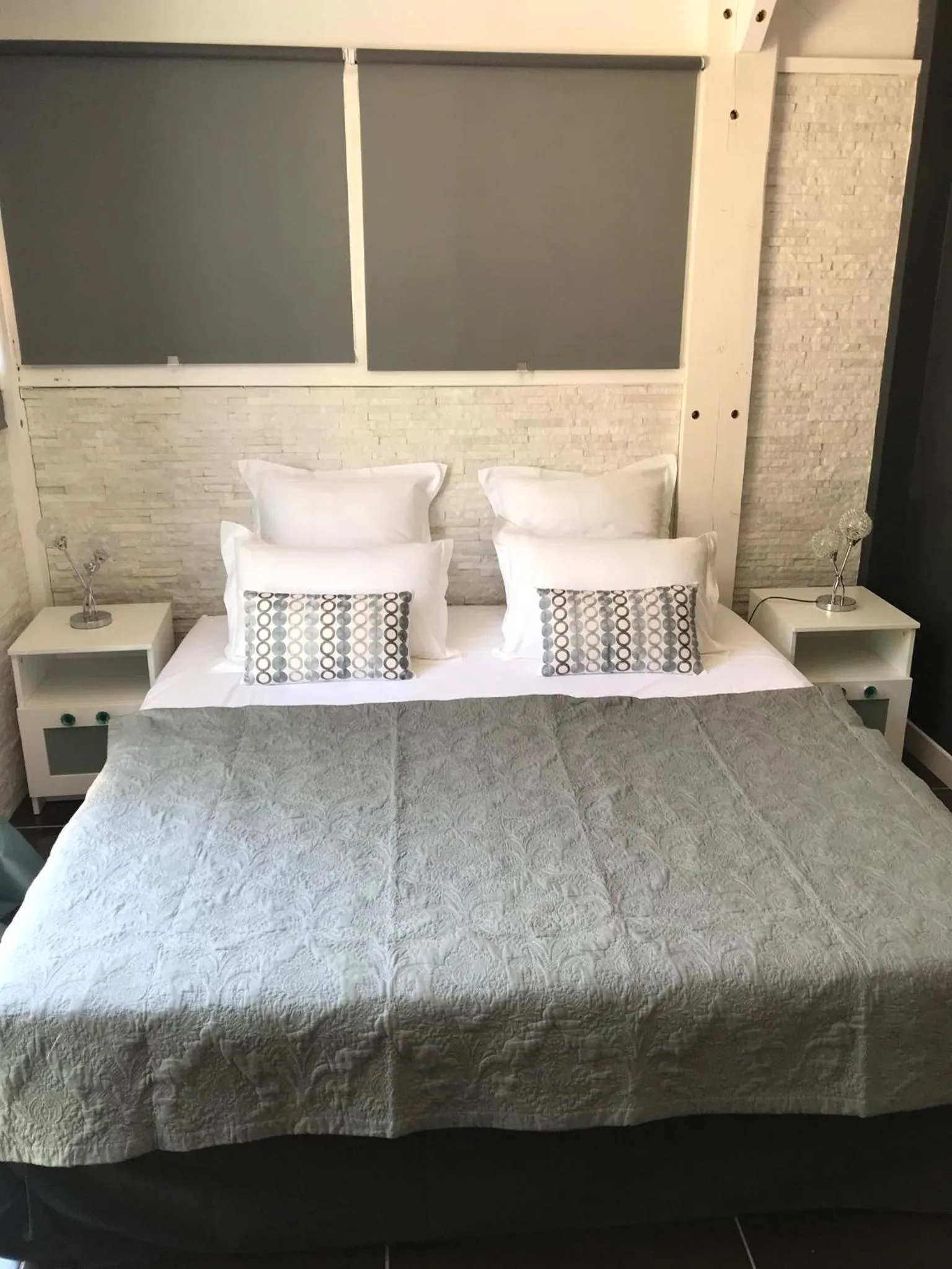 Bed in Au Gre Du Sud