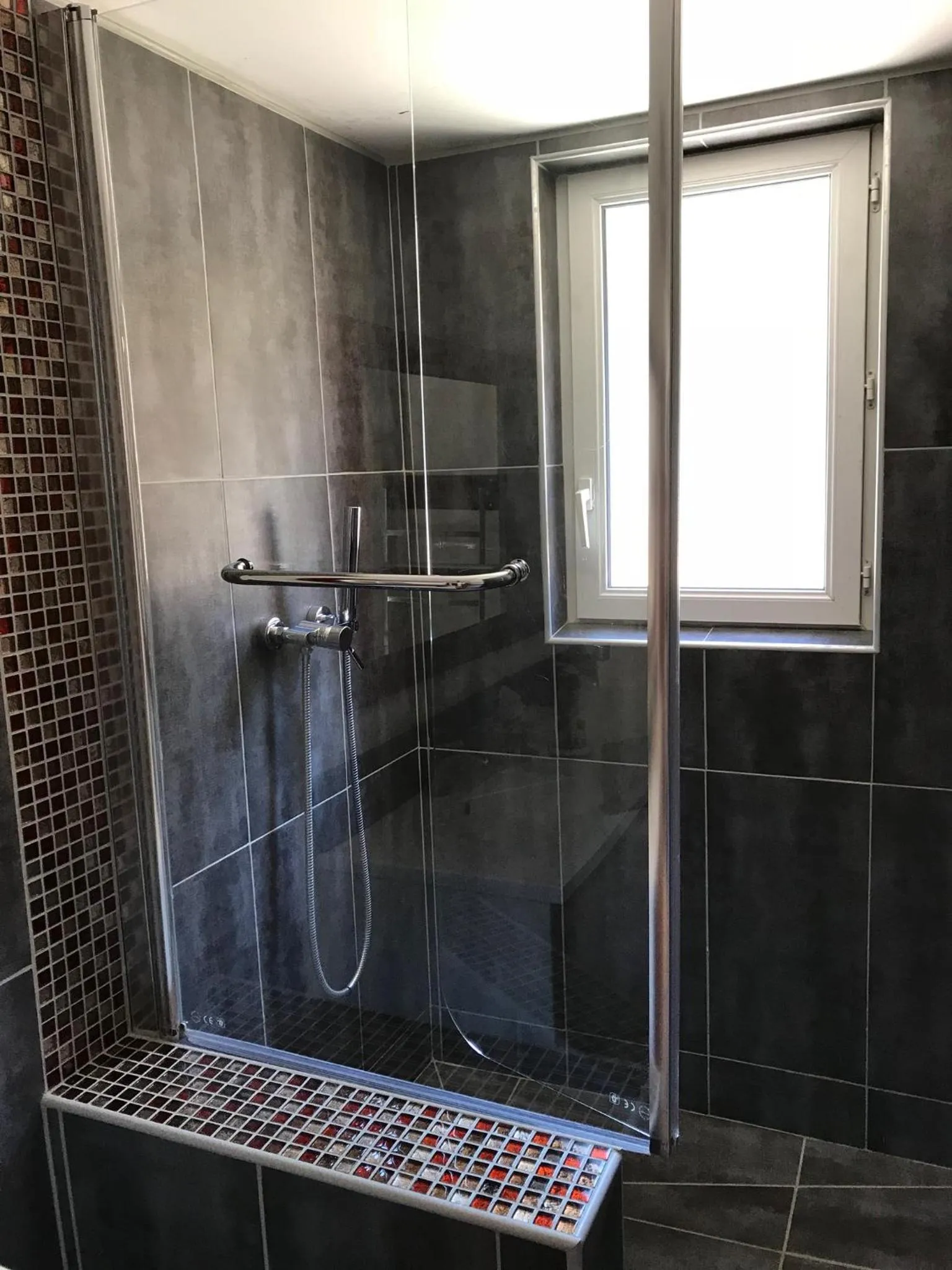 Shower in Au Gre Du Sud