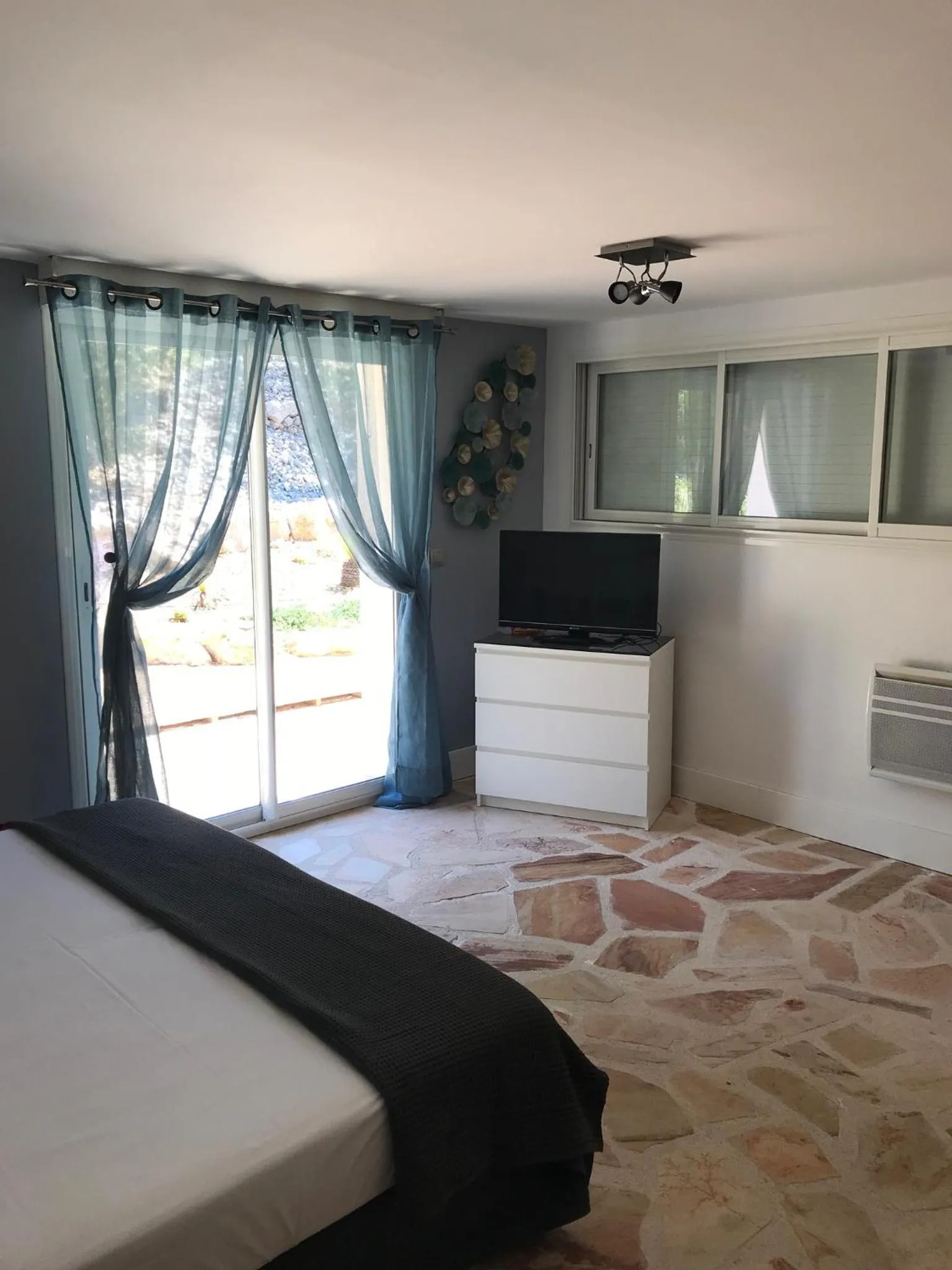 Bed in Au Gre Du Sud