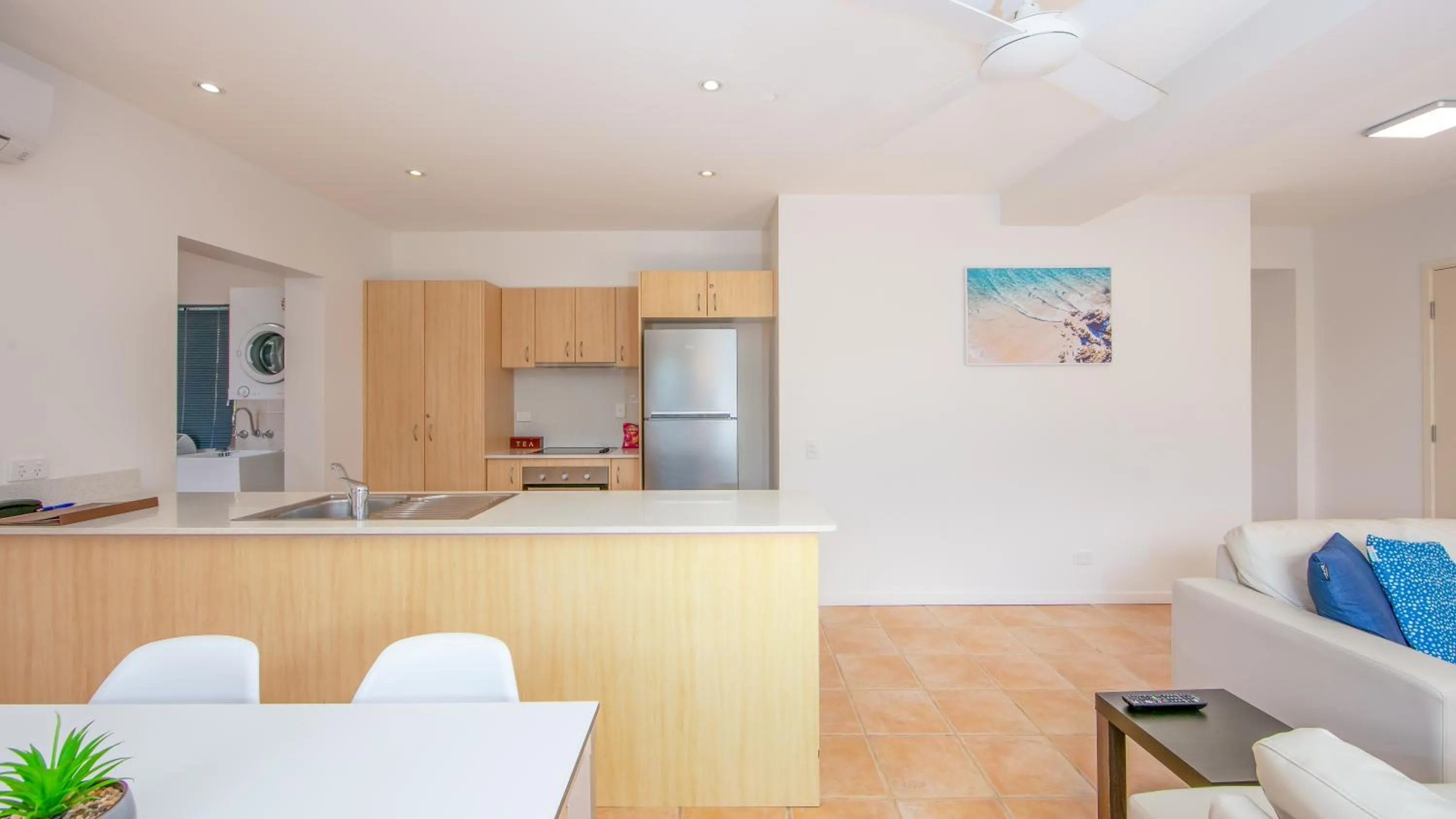 Kitchen or kitchenette in Yamba Beach Motel