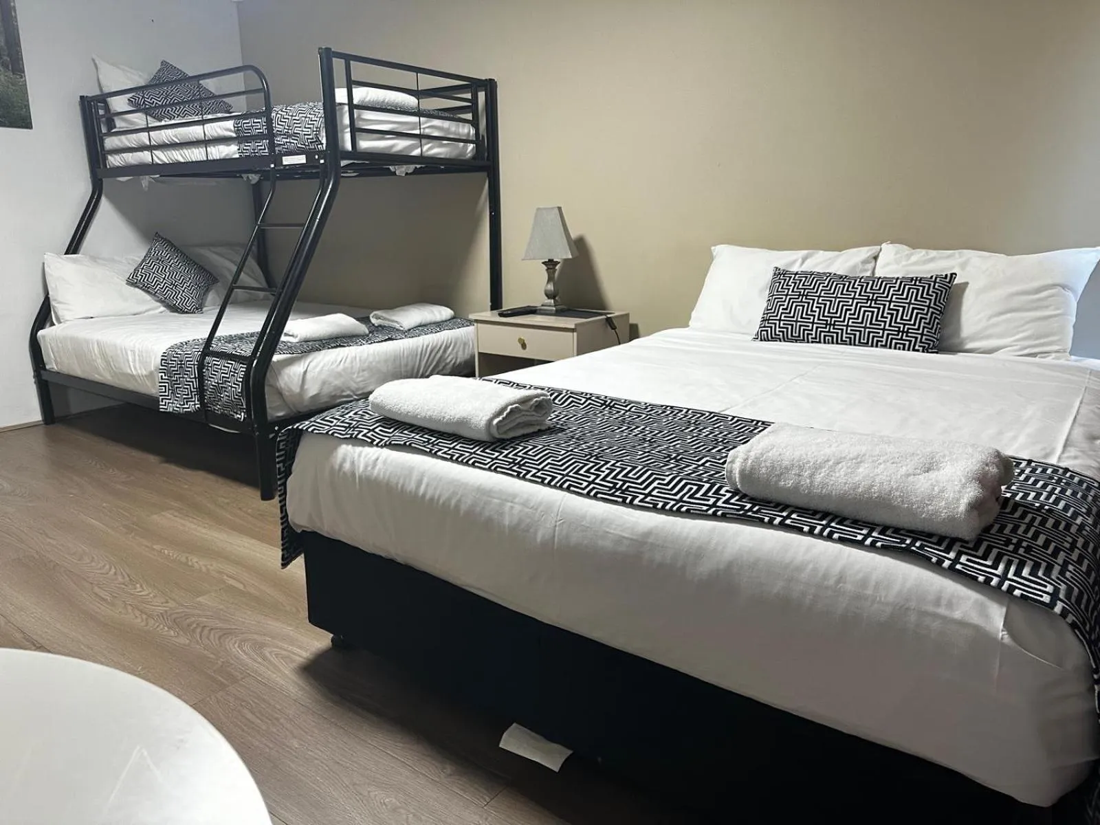 Bedroom, Bed in Albury Garden Court Motel