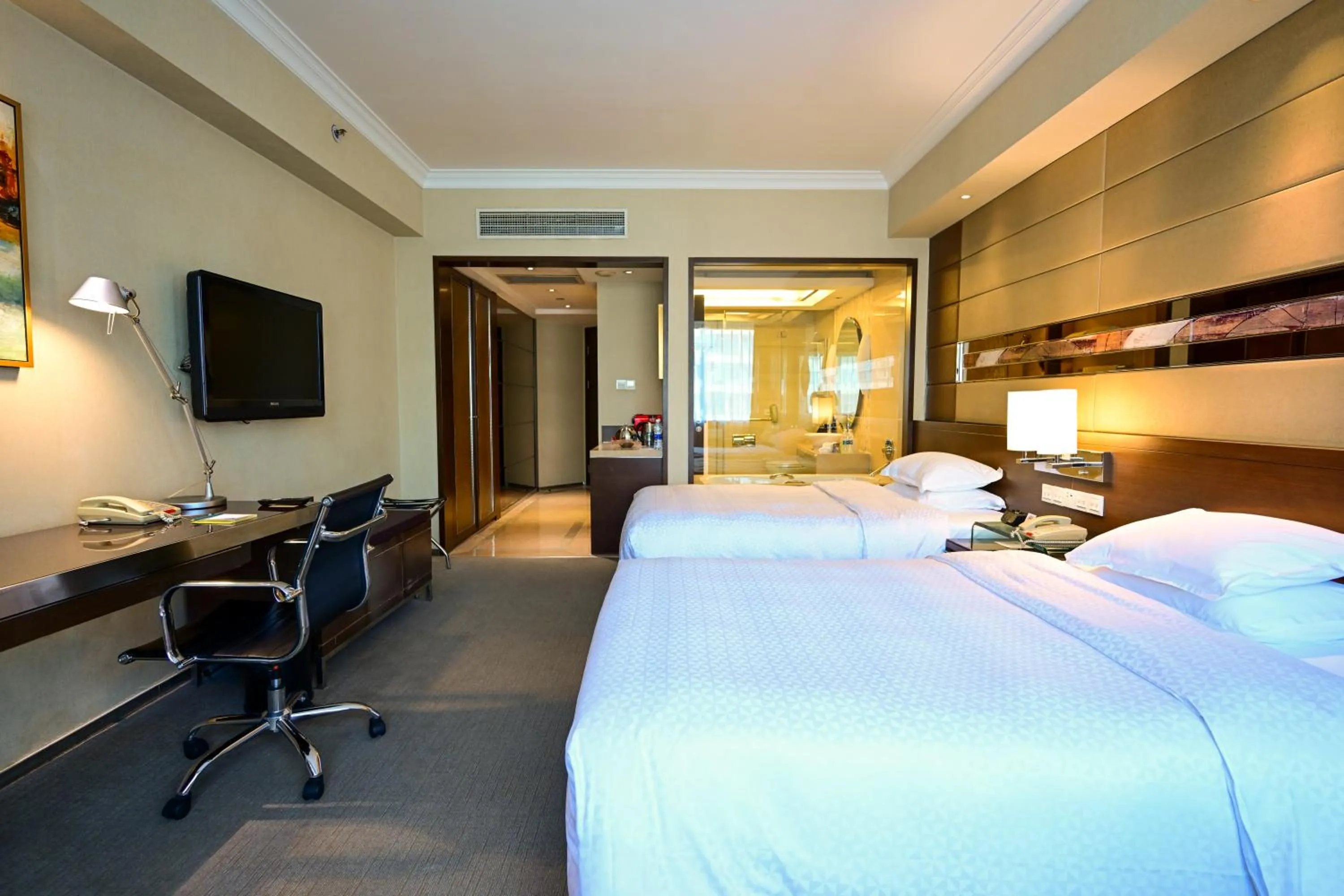 Bed in Four Points By Sheraton Beijing, Haidian