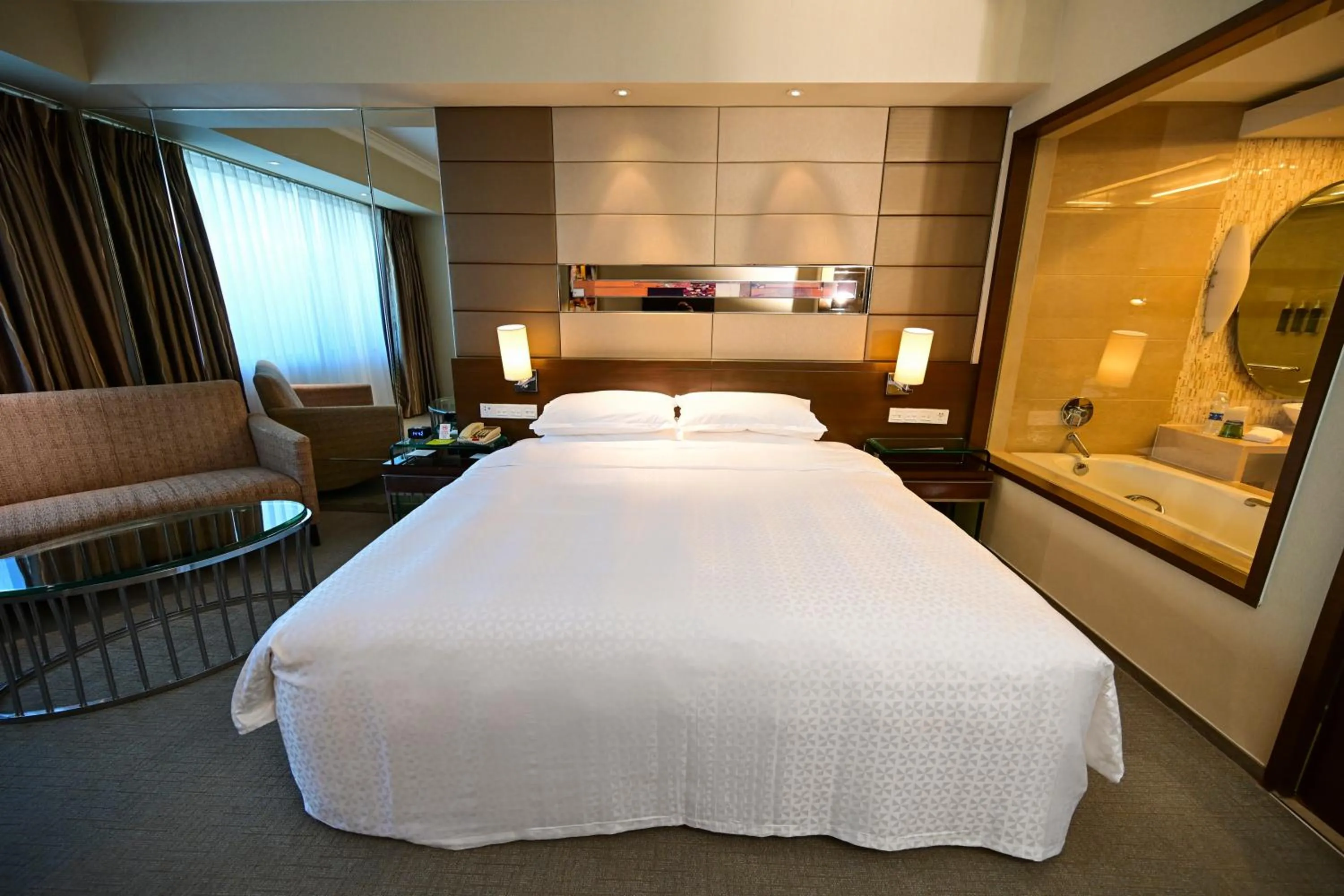 Bed in Four Points By Sheraton Beijing, Haidian