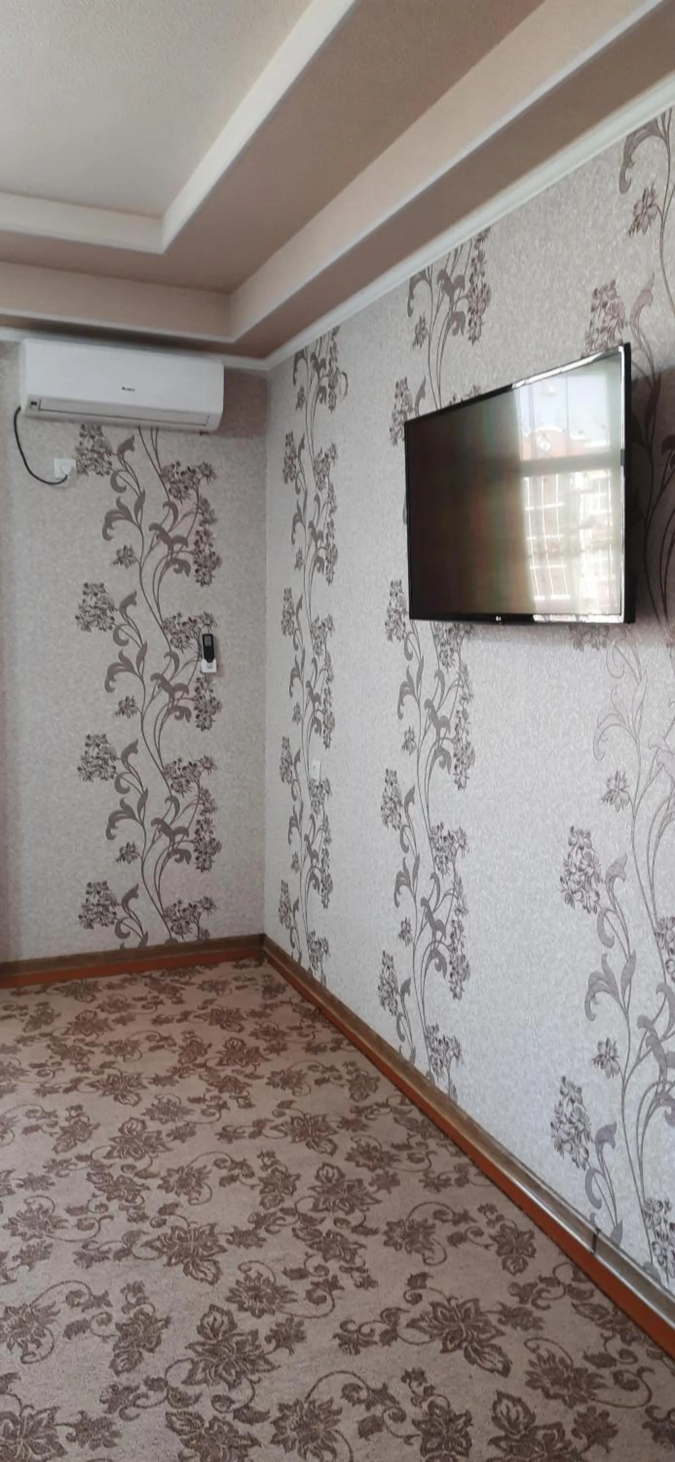 Twin Room with City View in Hotel SUGD & Guest House