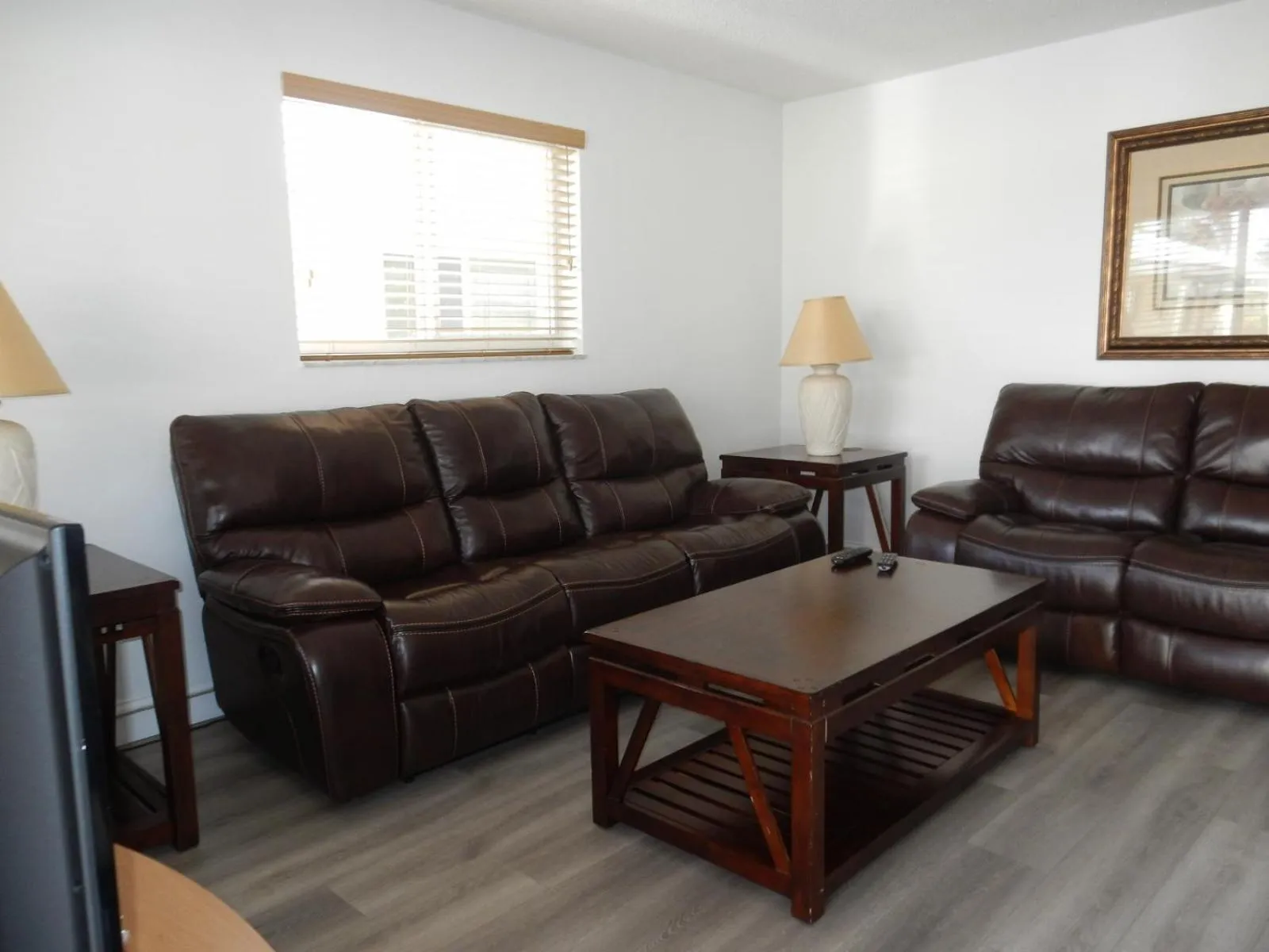 Shell Motel Hollywood