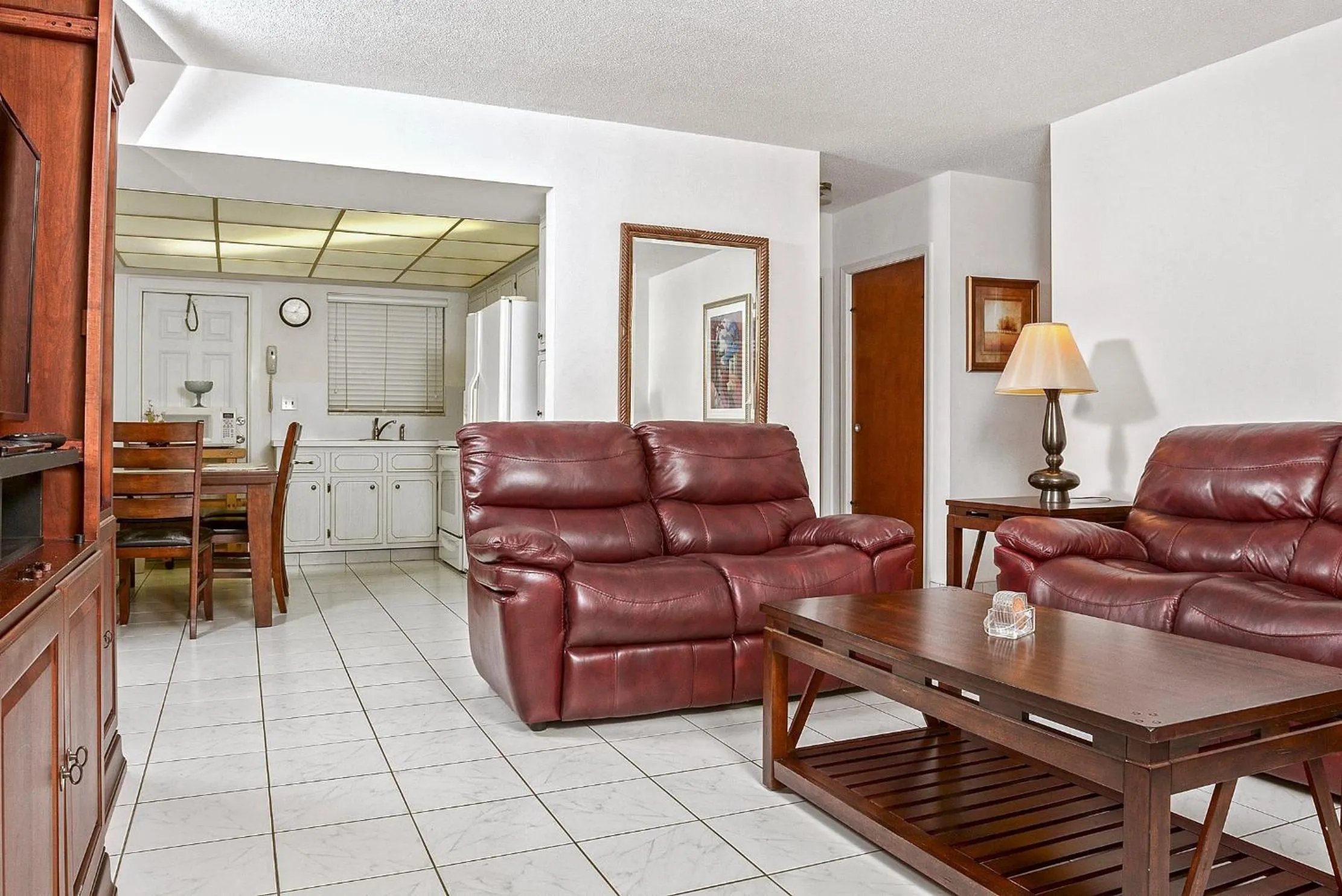 Living room in Shell Motel Hollywood