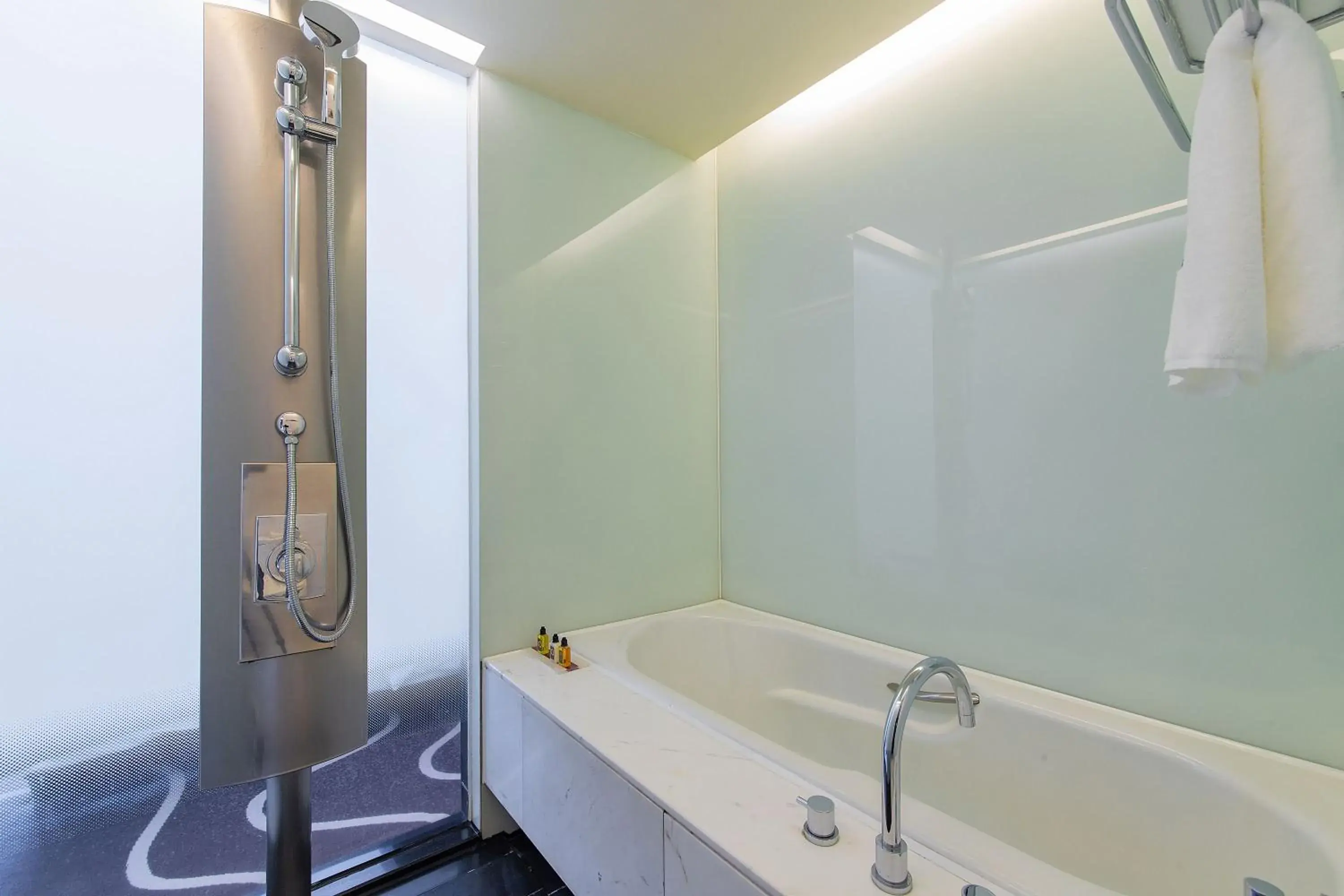 Club Twin Room in Le Méridien Xiamen Club Twin Room in Le Méridien Xiamen