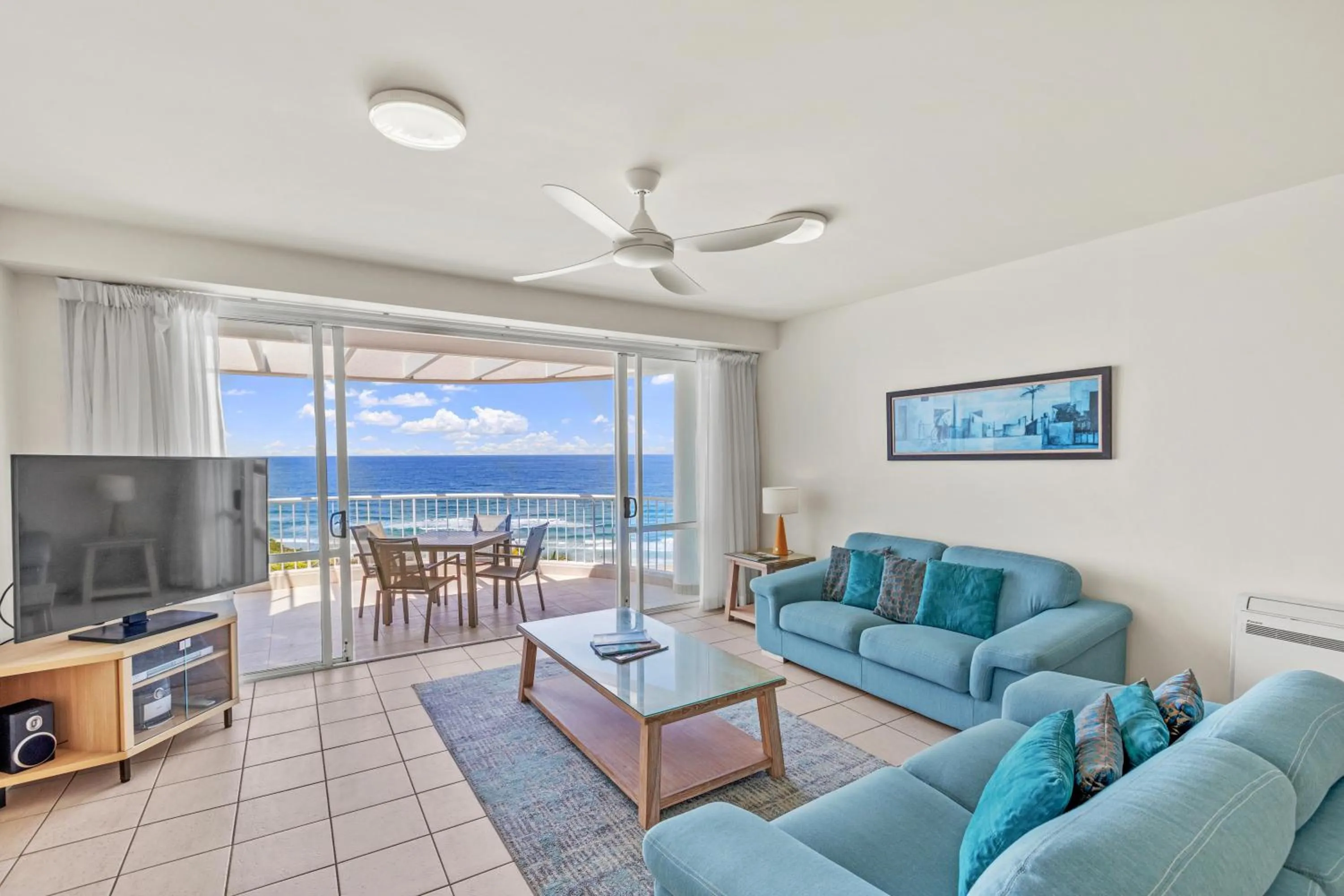 La Mer Sunshine Beachfront