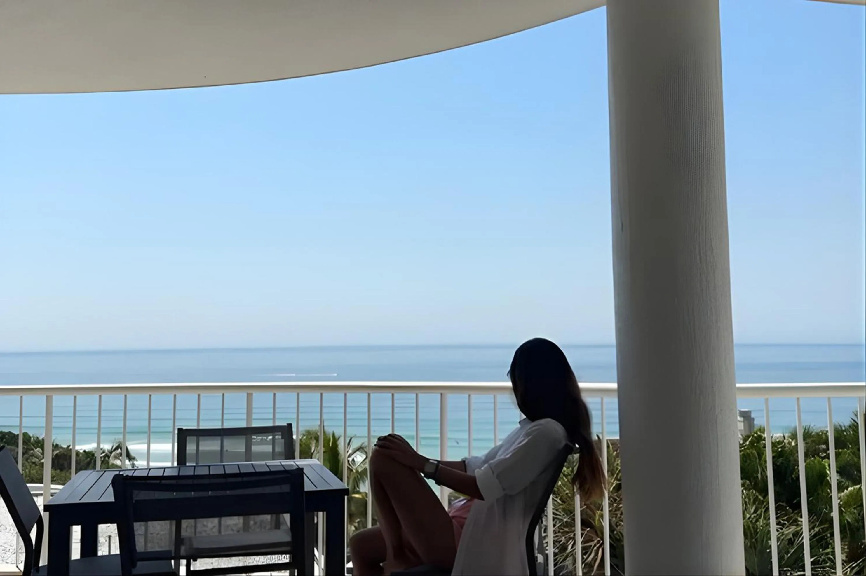 La Mer Sunshine Beachfront