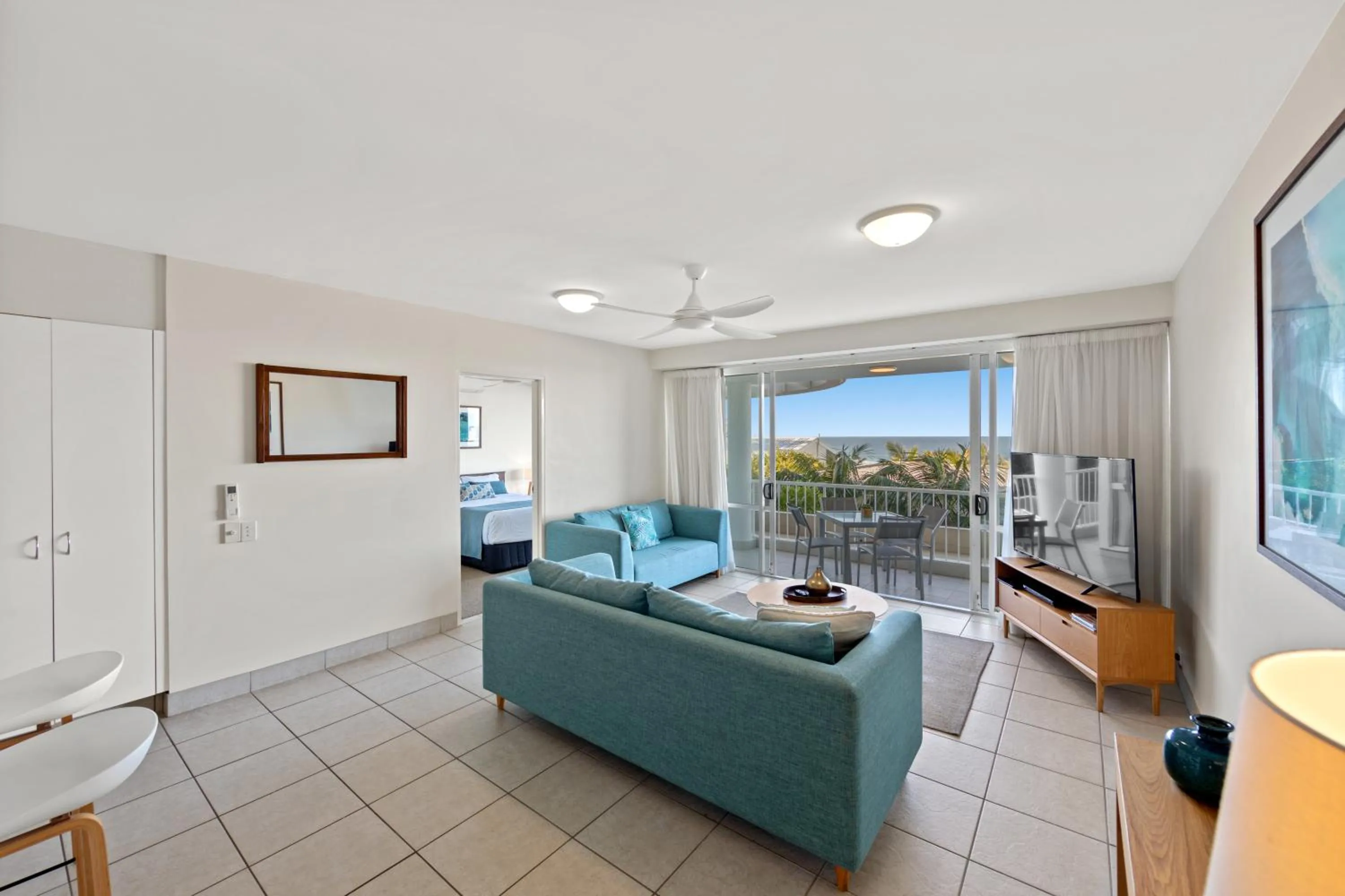 La Mer Sunshine Beachfront