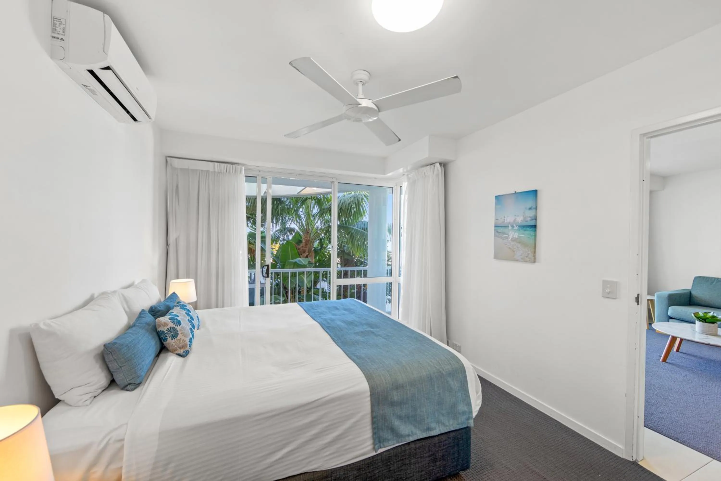 Bed in La Mer Sunshine Beachfront