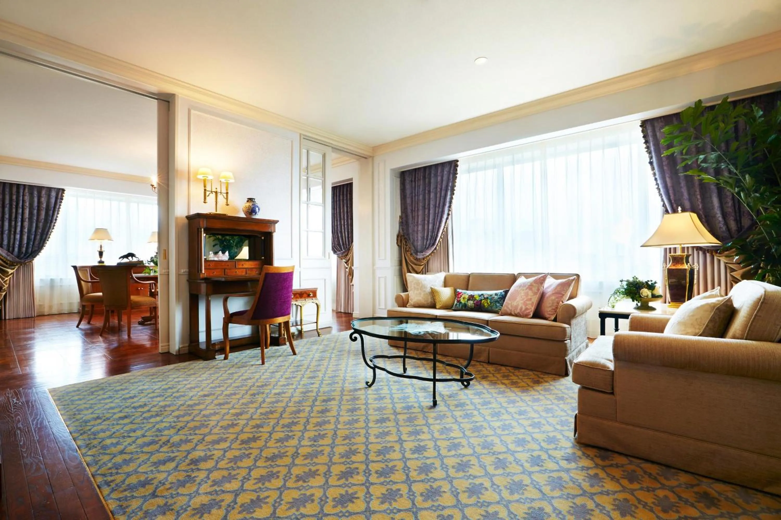 Bedroom in The Westin Osaka