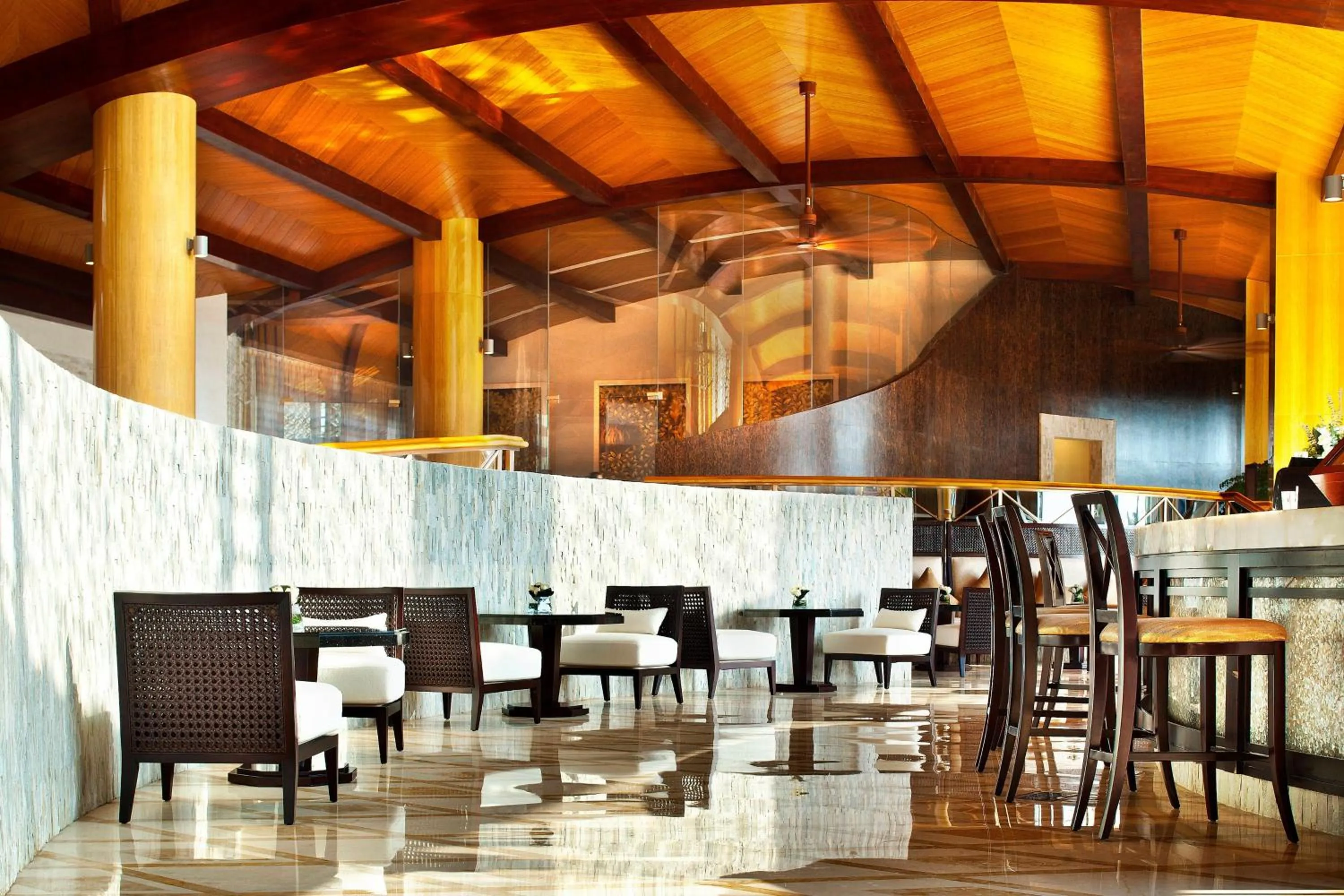 Lobby or reception in The St. Regis Sanya Yalong Bay Resort