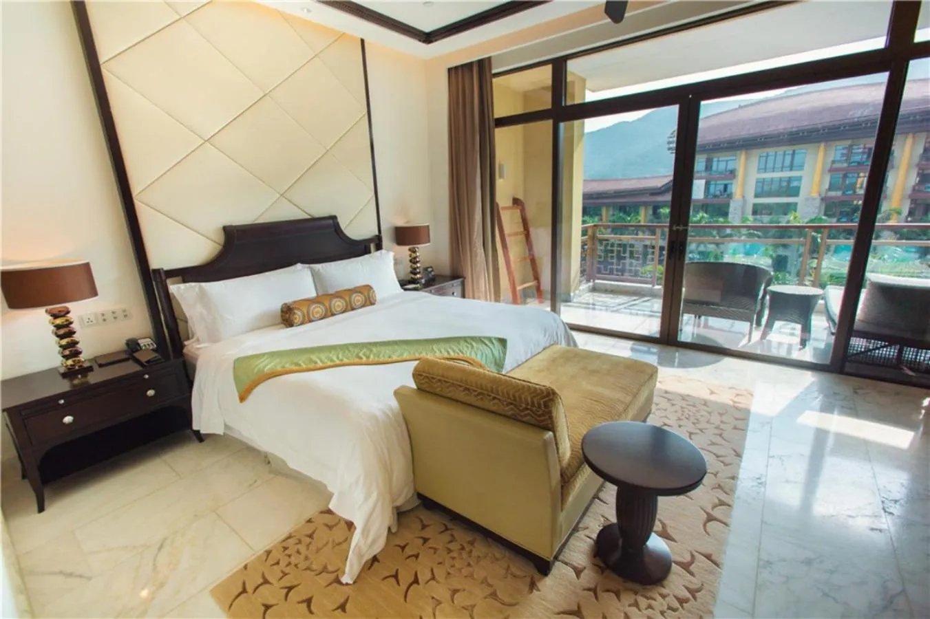 Photo of the whole room, Bed in The St. Regis Sanya Yalong Bay Resort