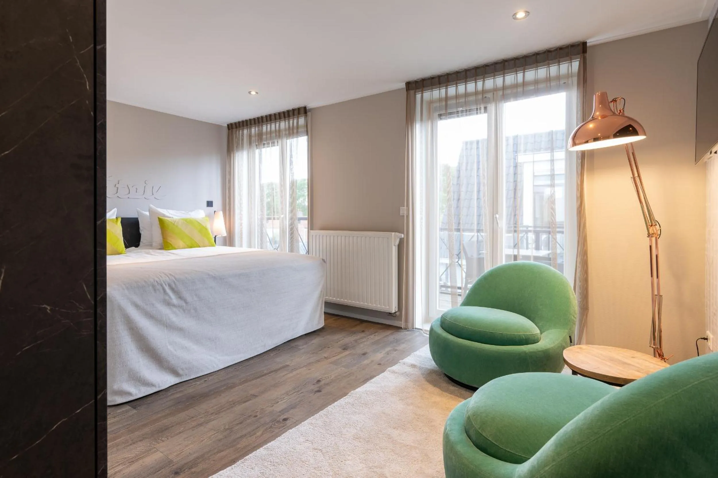 Photo of the whole room, Bed in Juuls Domburg