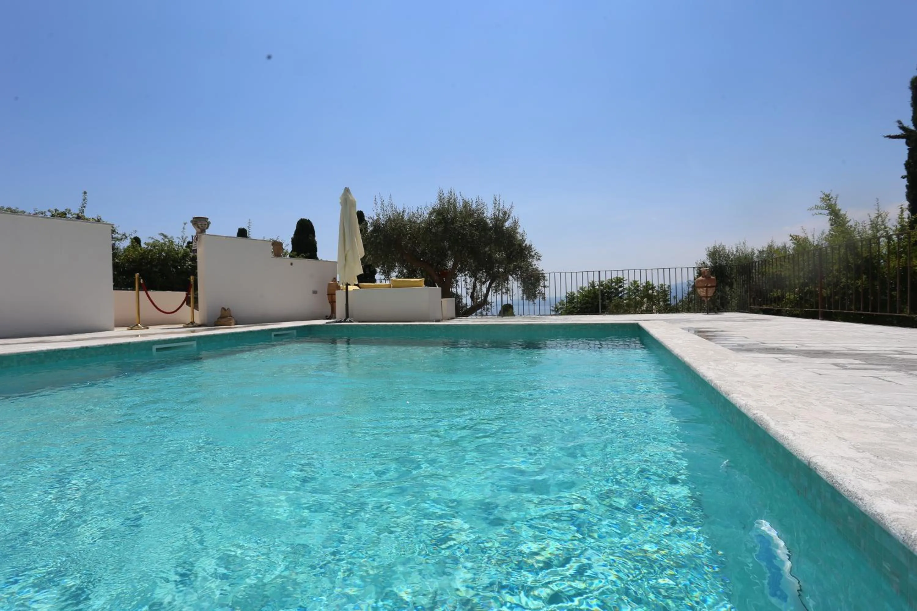 Swimming pool in Casa Cuseni, Patrimonio Culturale Immateriale UNESCO