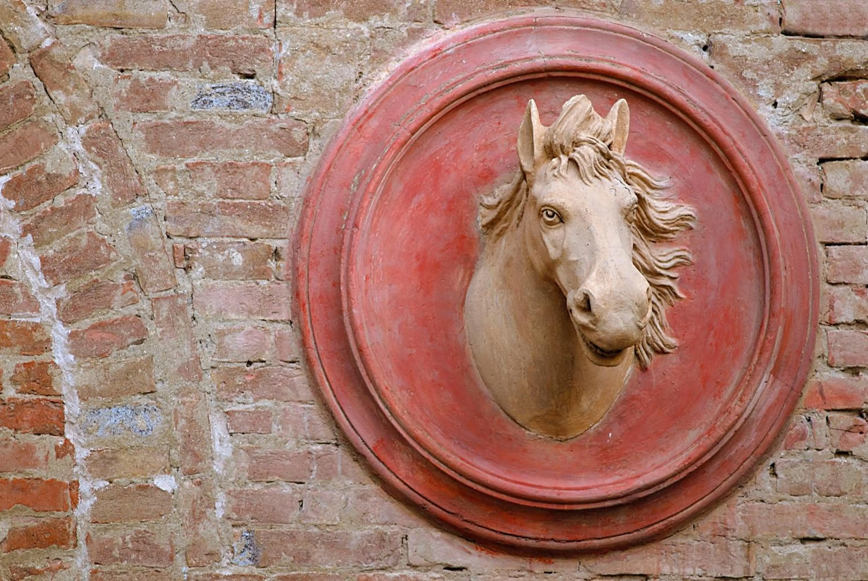 Decorative detail in Borgo Colleoli Resort