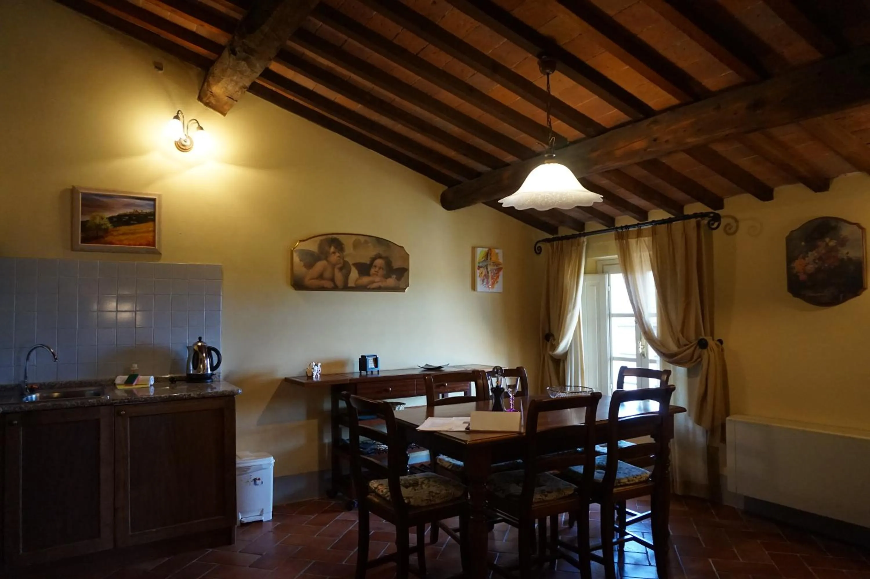 Kitchen or kitchenette in Borgo Colleoli Resort