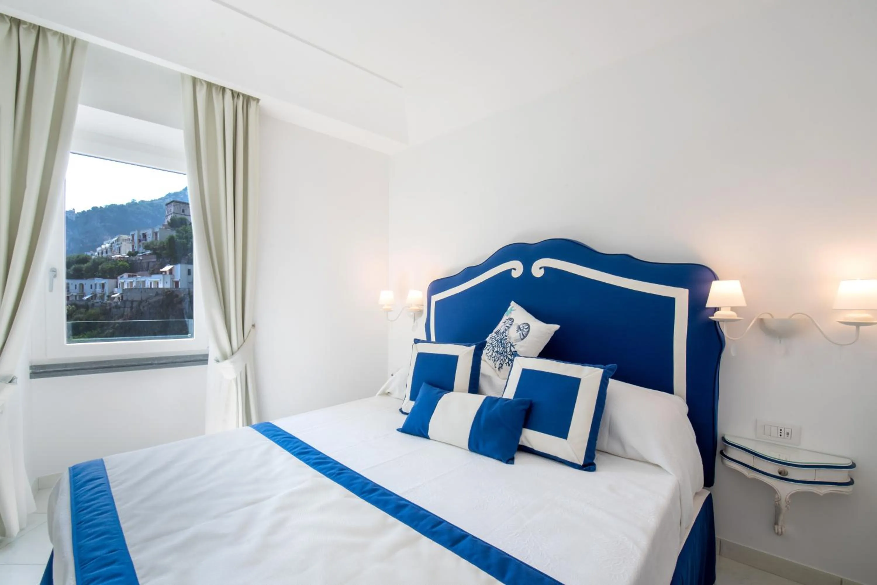 Bed in Villa Viviani