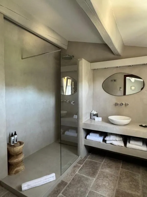 Shower in Hôtel La Dimora & Spa