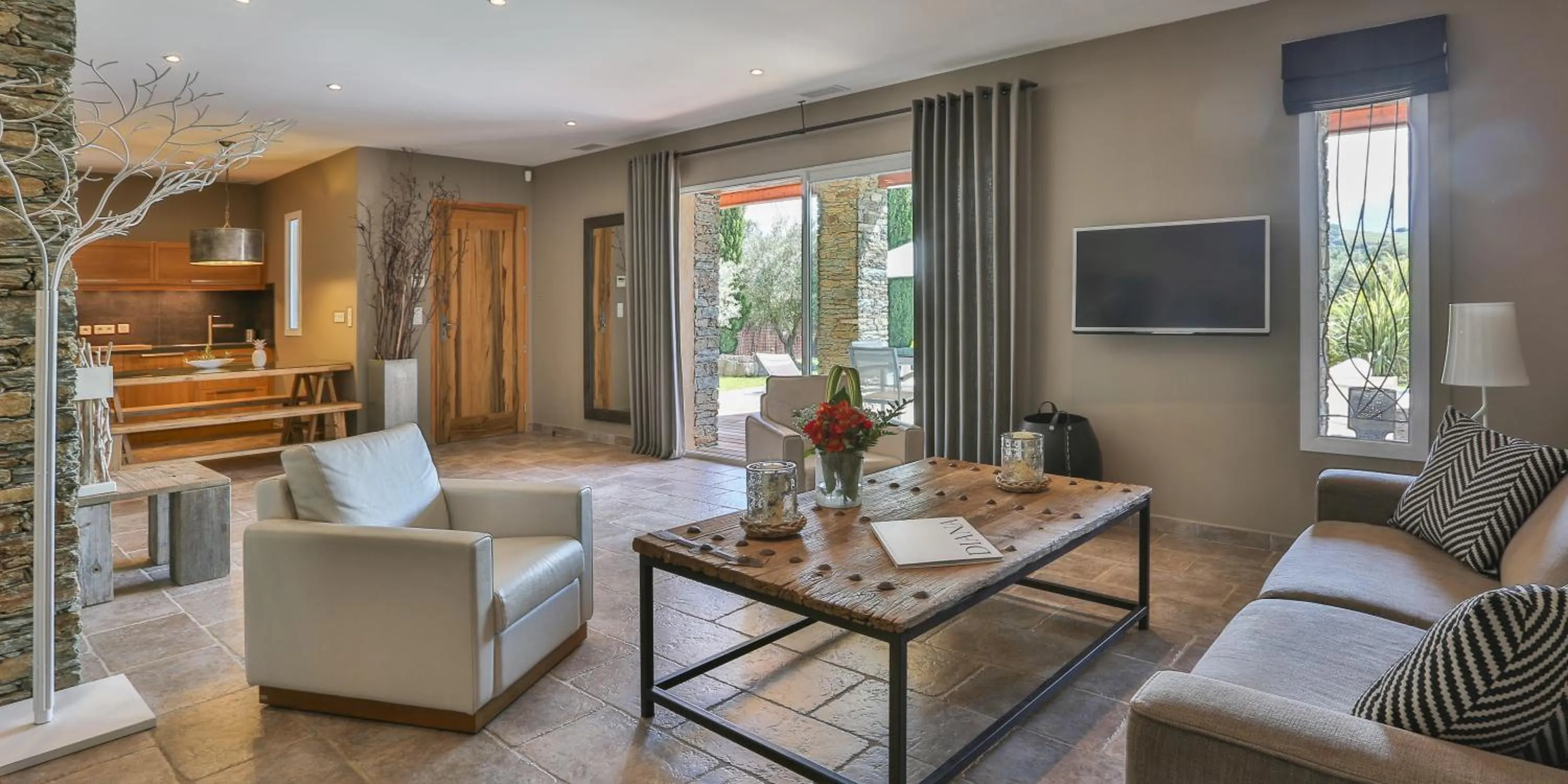 Garden in Hôtel La Dimora & Spa