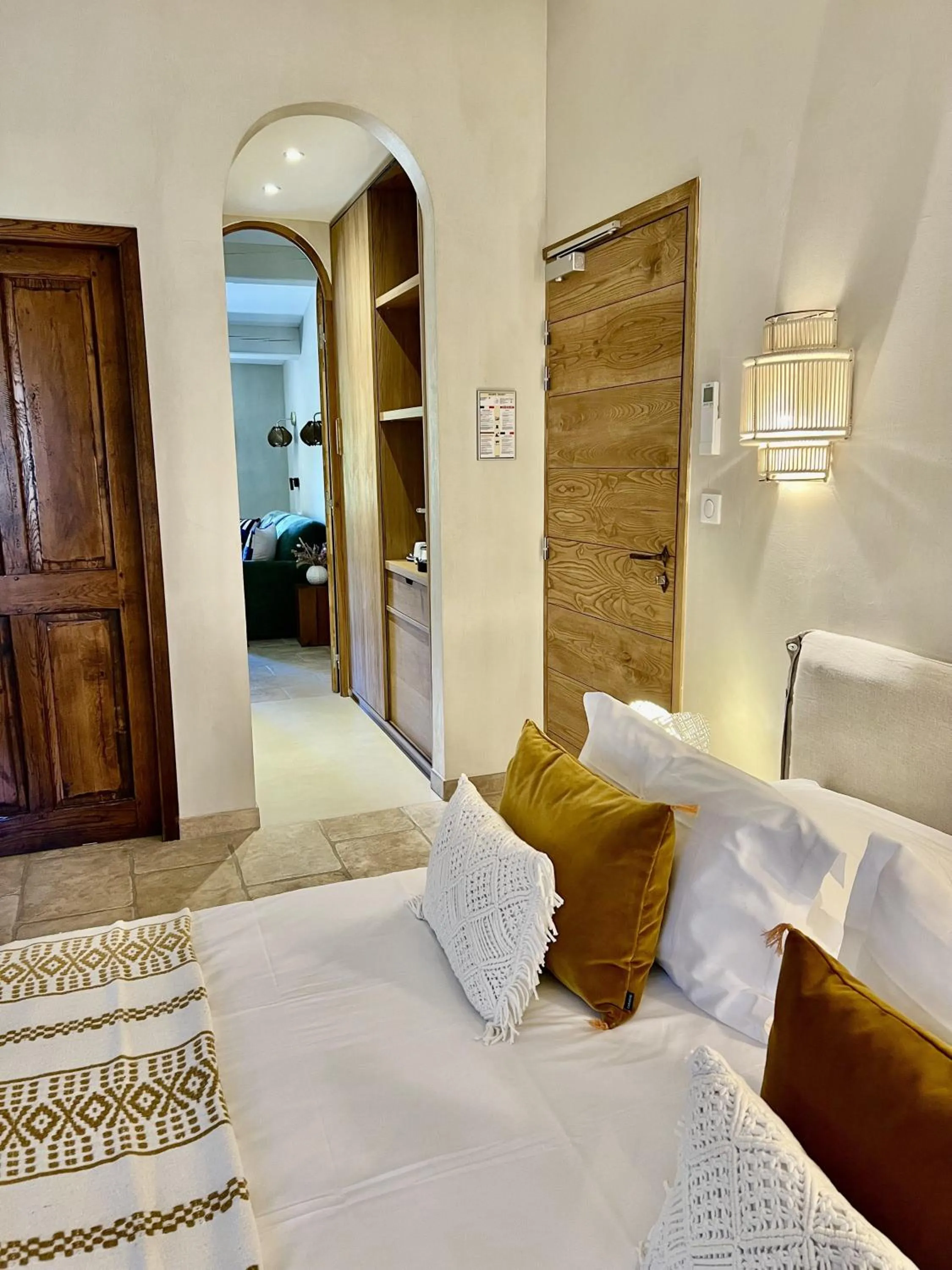 Photo of the whole room, Bed in Hôtel La Dimora & Spa