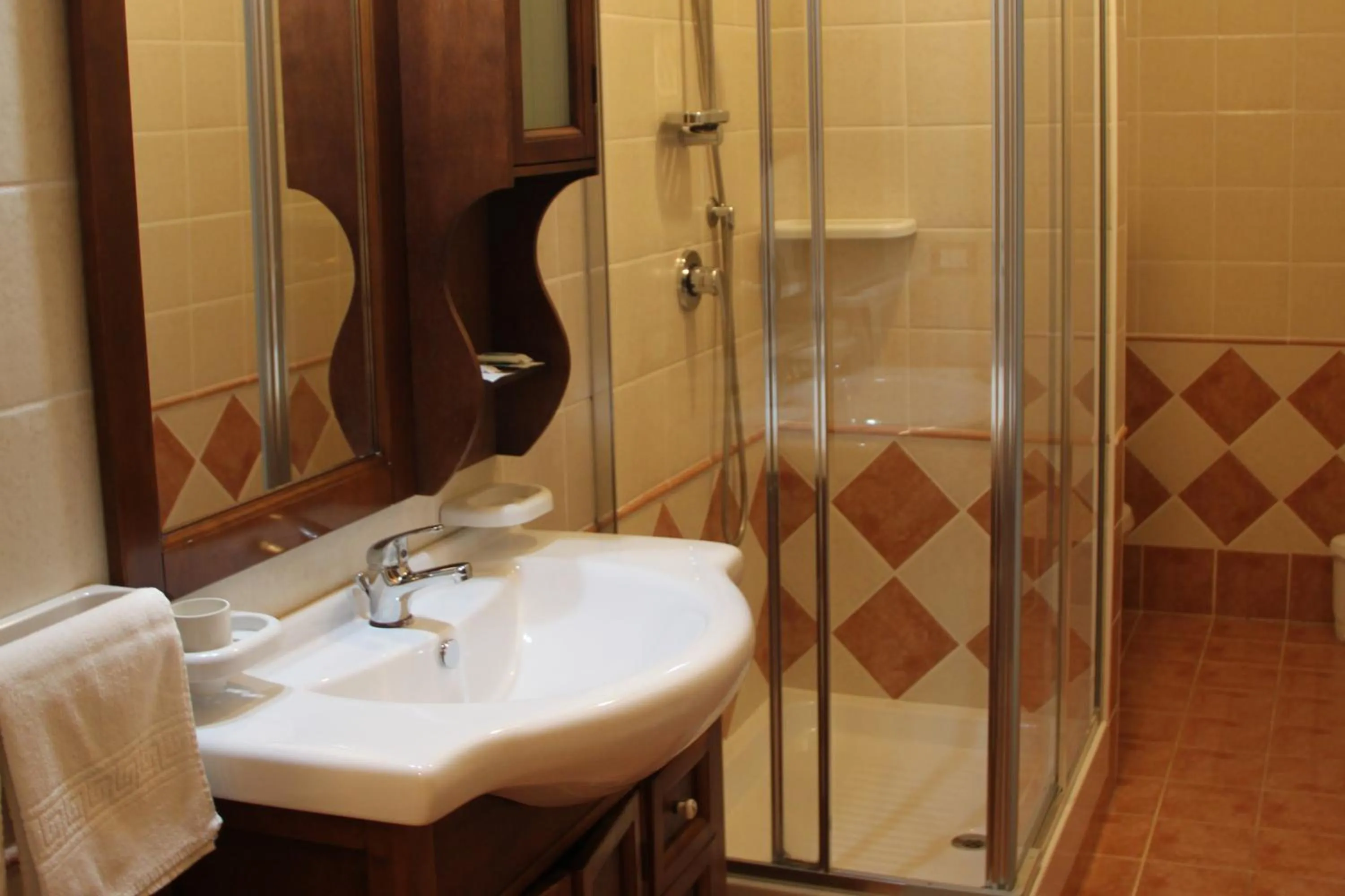 Shower in Casale La Zagara