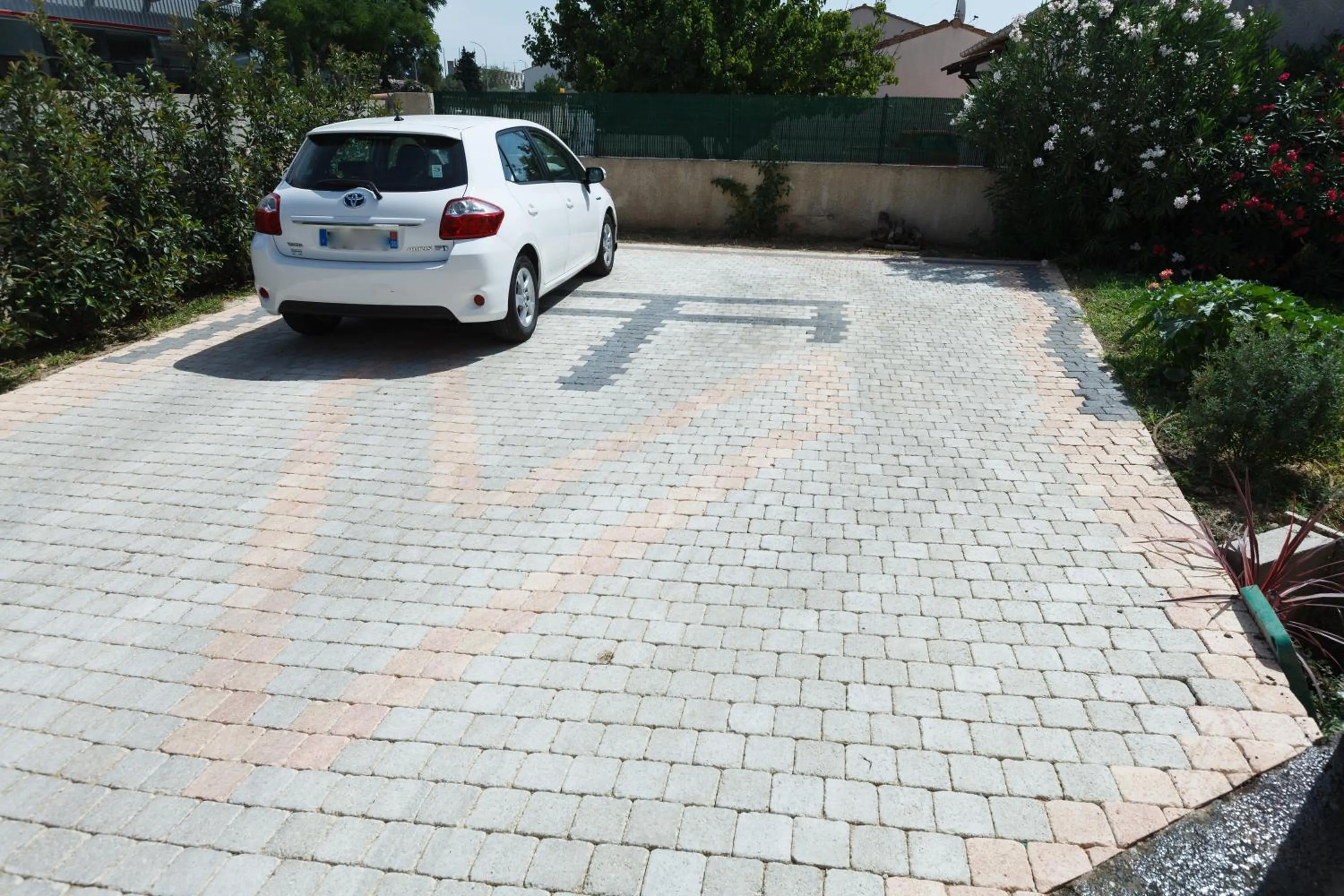 Property building in Les villas du triangle - chambres d'hôtes