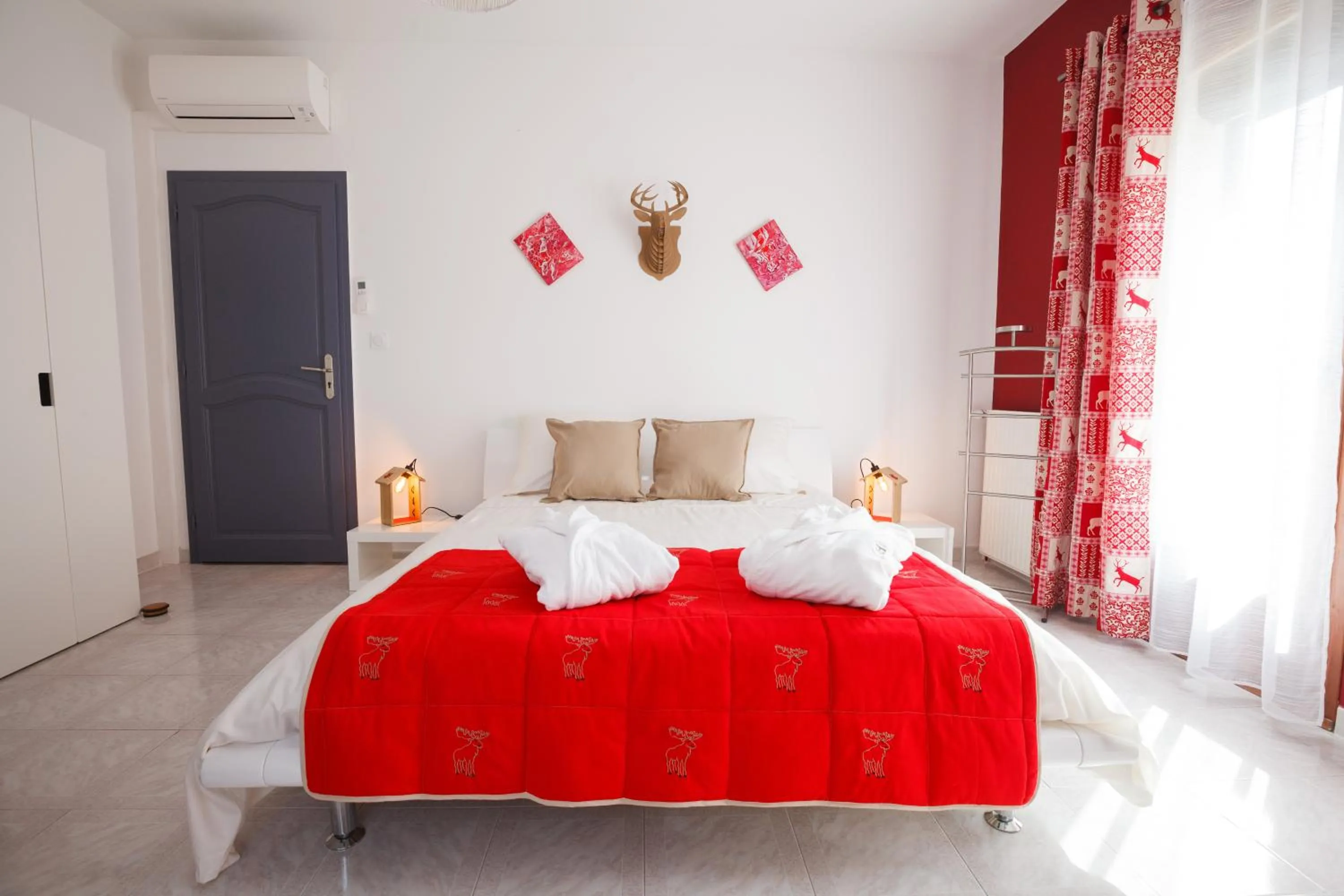 Photo of the whole room, Bed in Les villas du triangle - chambres d'hôtes