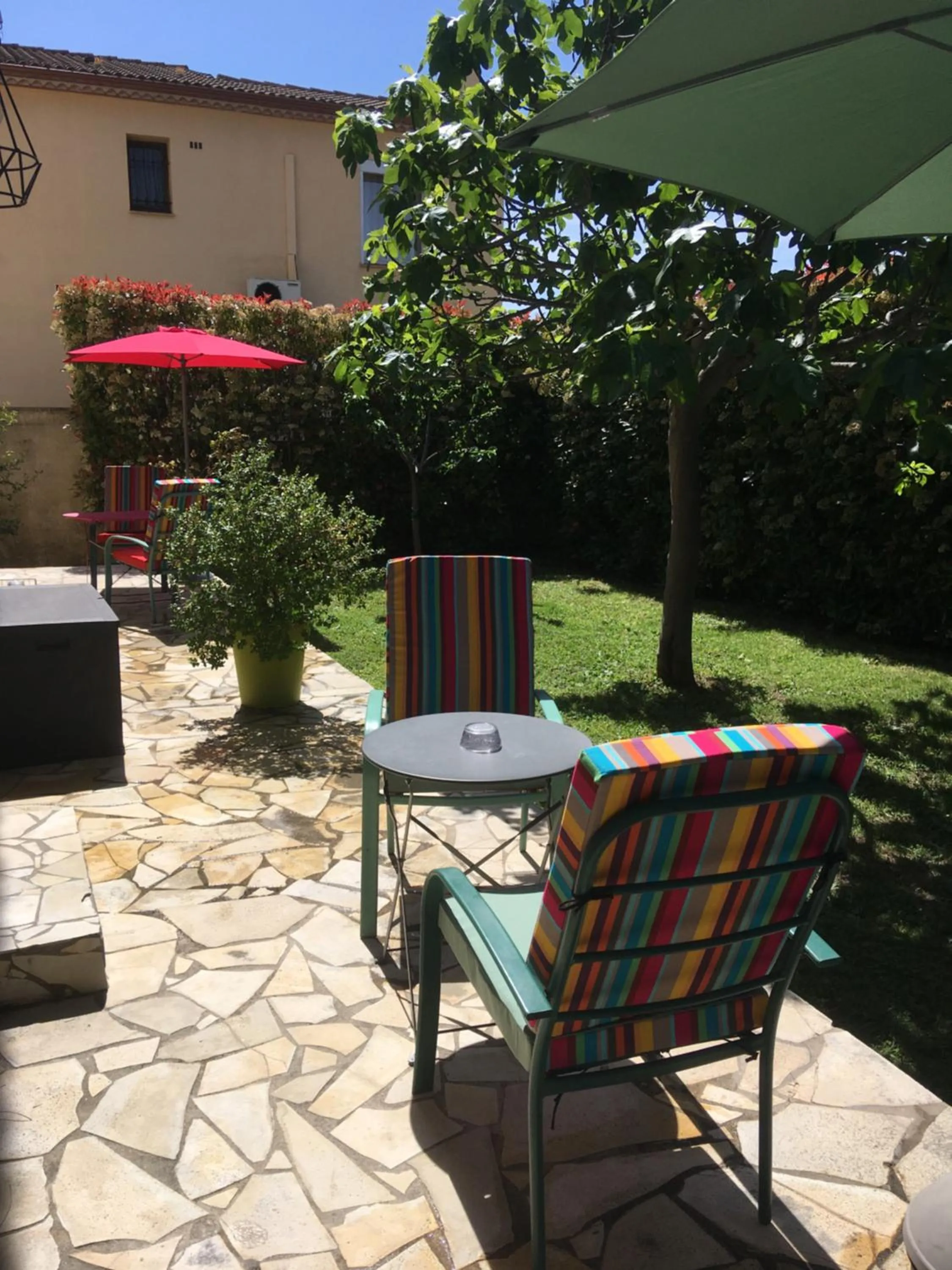 Garden in Les villas du triangle - chambres d'hôtes