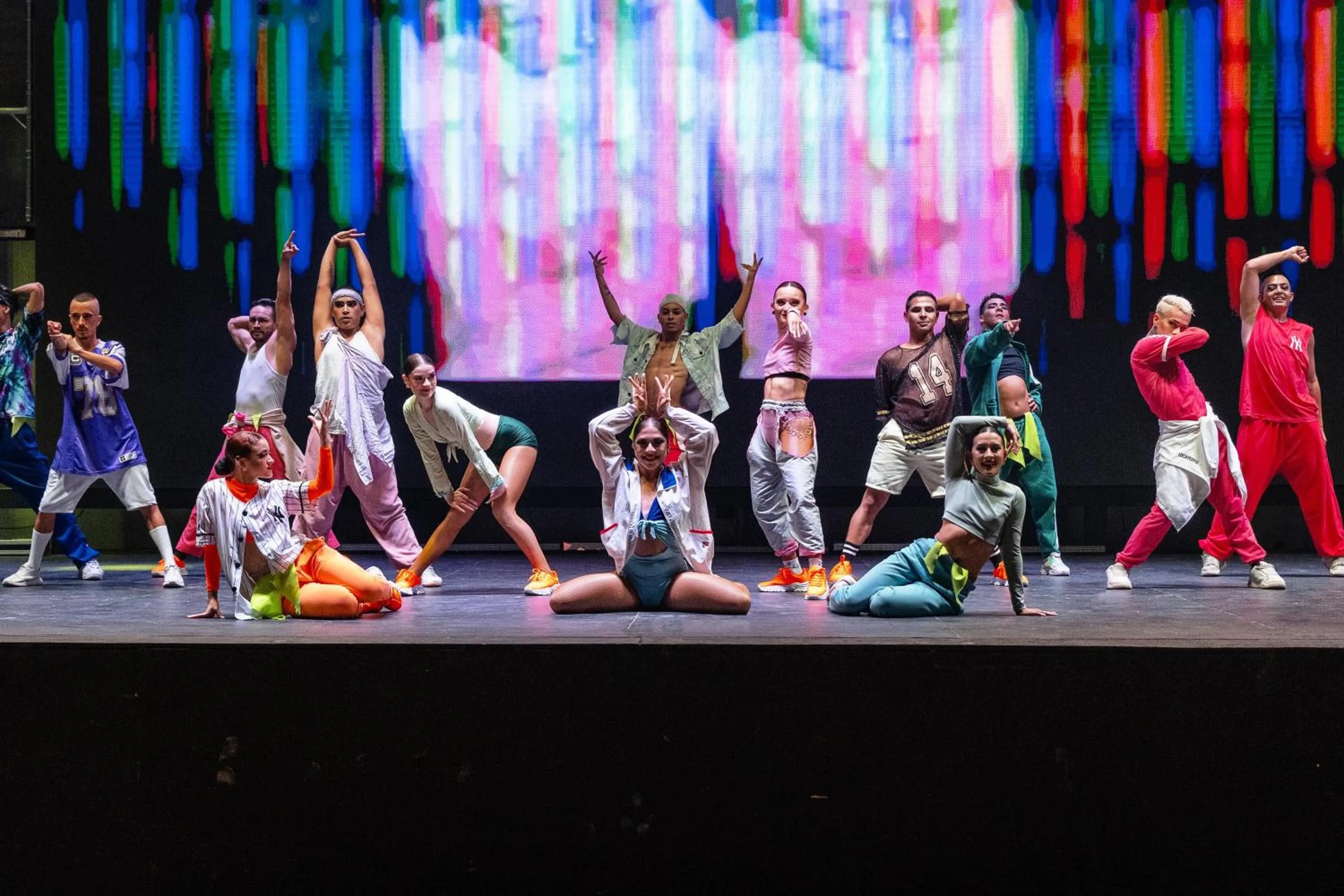 Entertainment in Lago Hotel