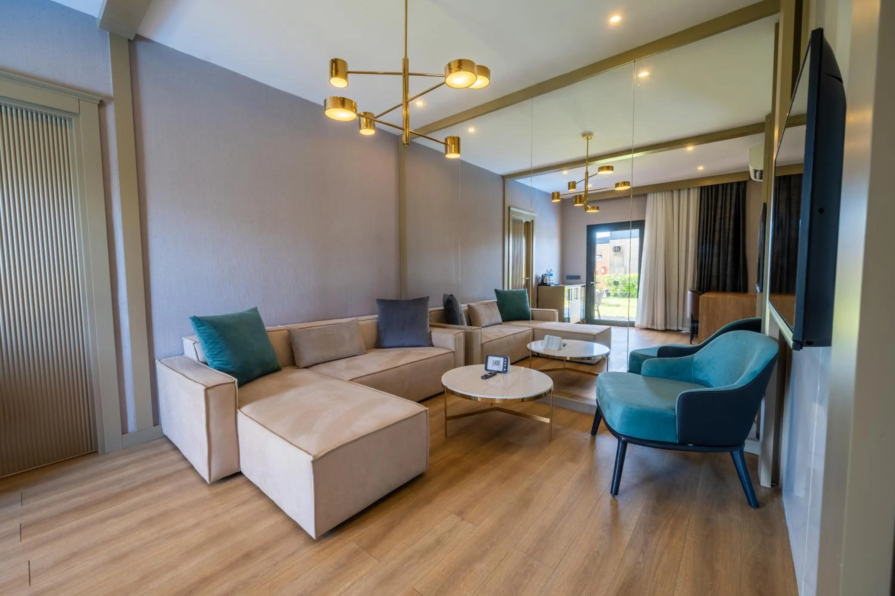 Living room in Lago Hotel