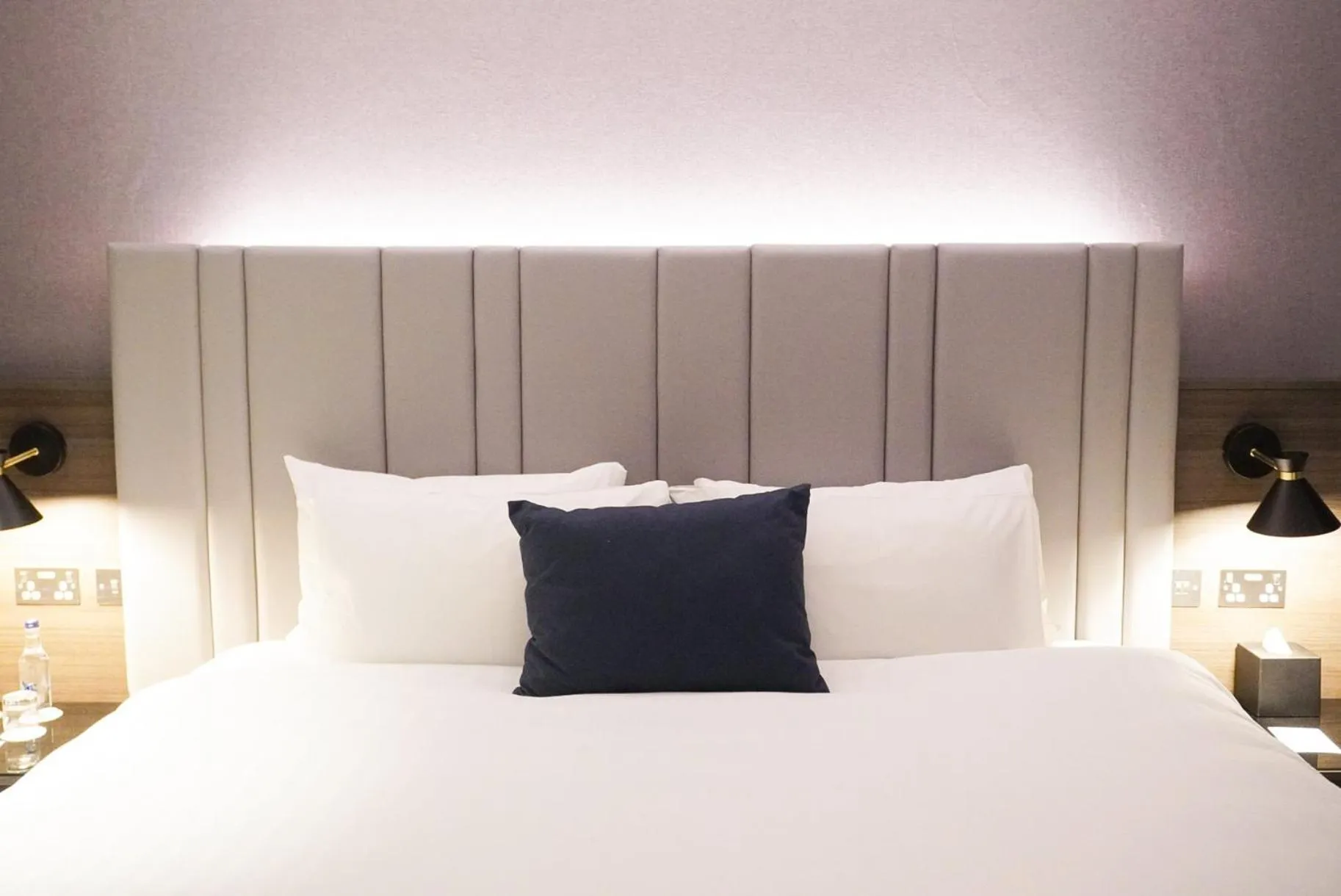 Photo of the whole room, Bed in Crowne Plaza London - Kingston by IHG